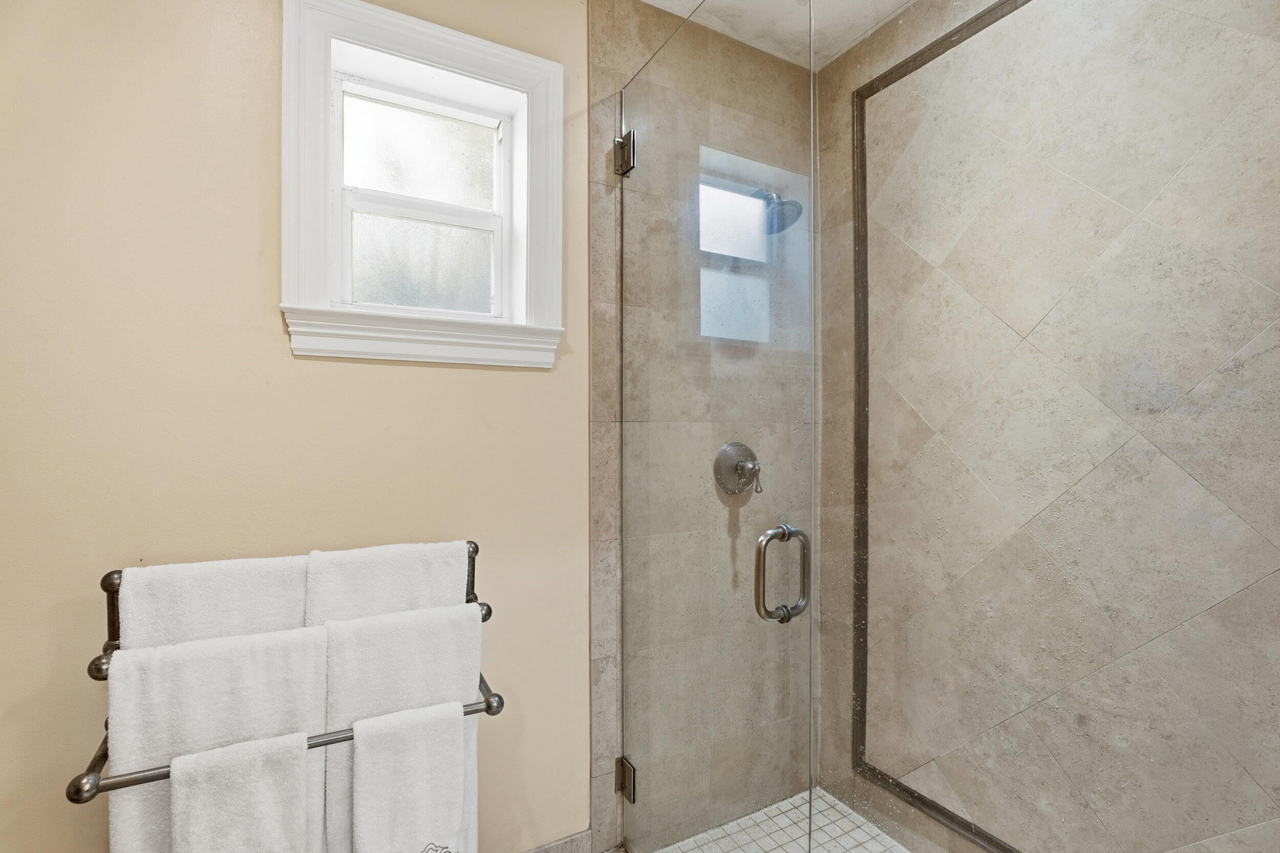 MLS #R11155154 image #16