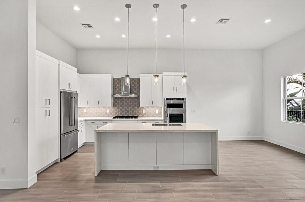 MLS #R11155166 image #19