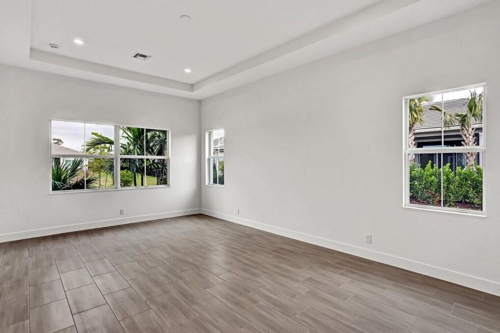 MLS #R11155166 image #20