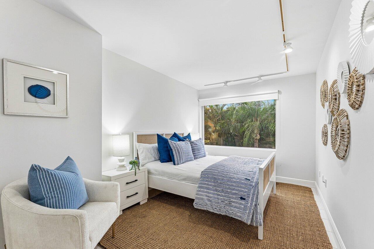 MLS #R11155181 image #22