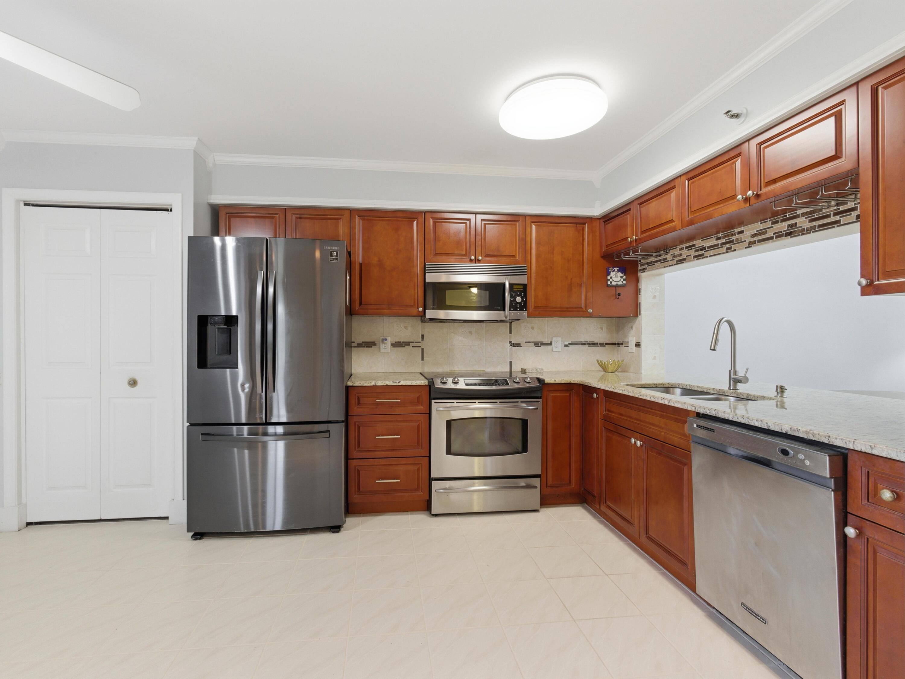 MLS #R11155205 image #7