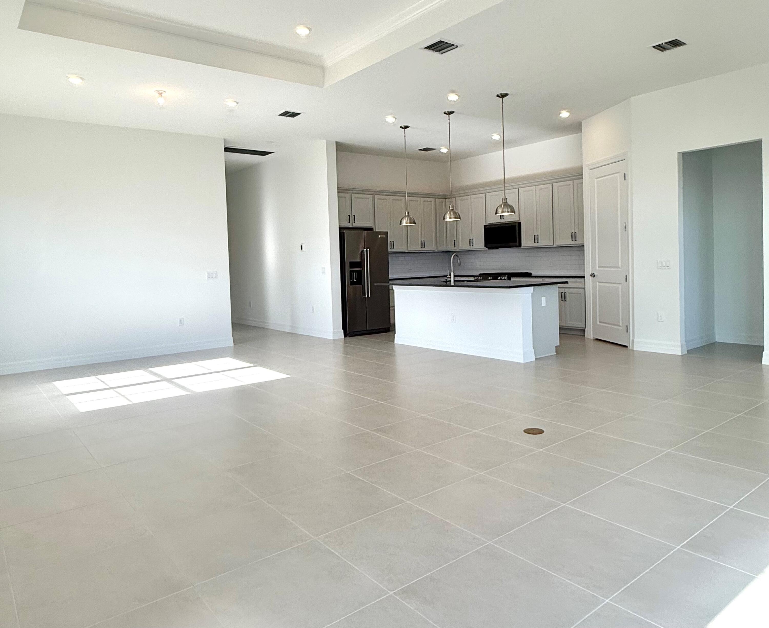 MLS #R11155208 image #7