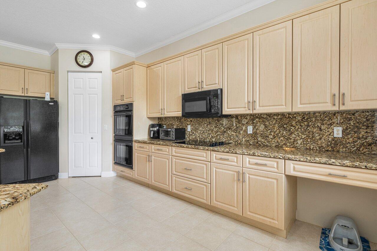 MLS #R11155210 image #14