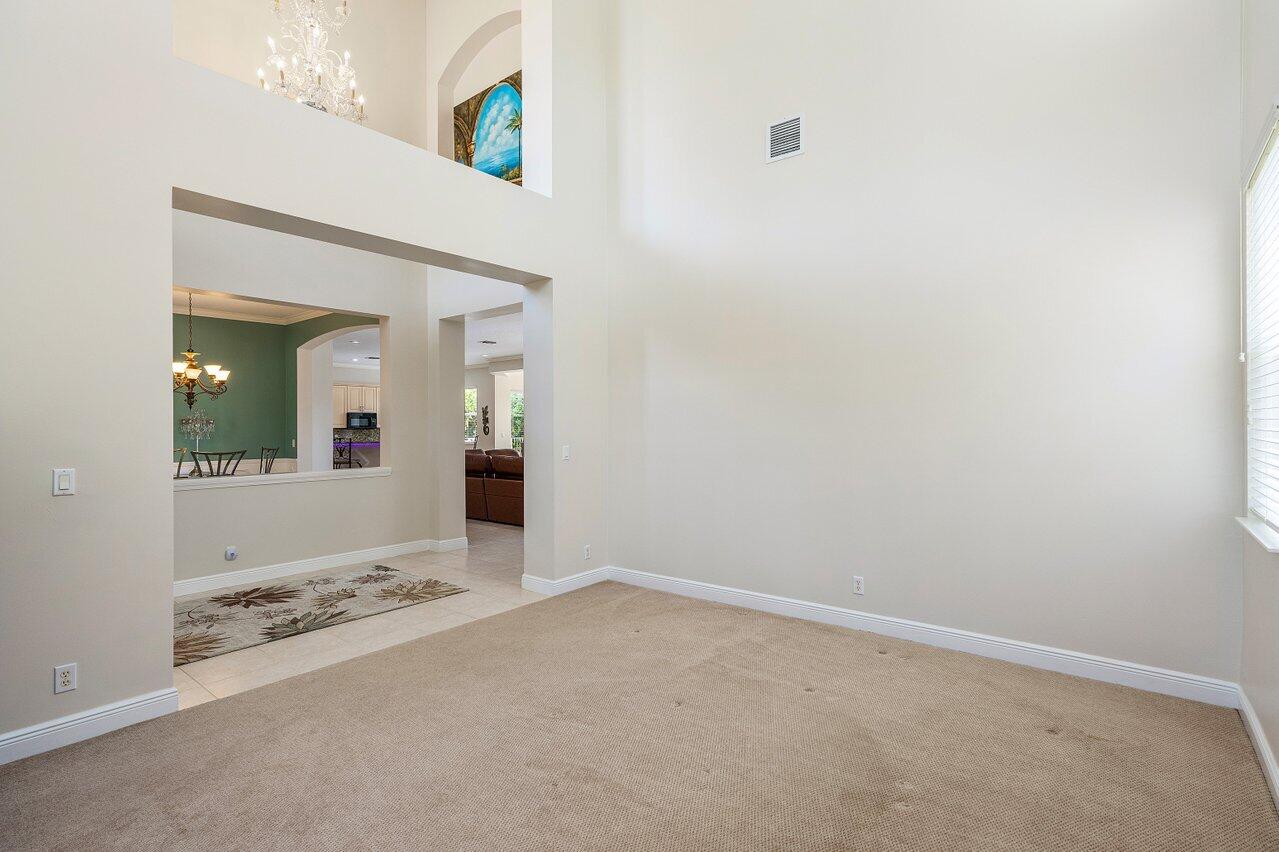 MLS #R11155210 image #20