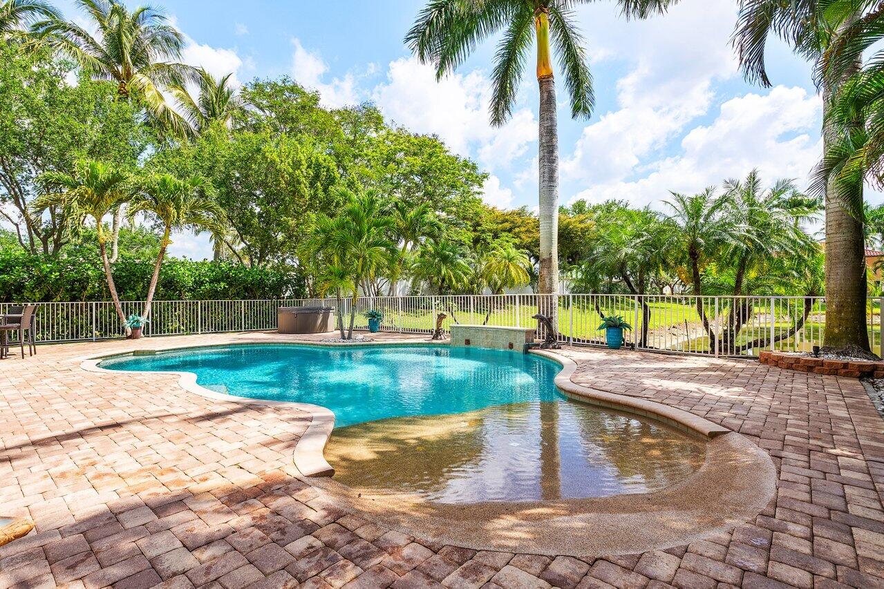 MLS #R11155210 image #49