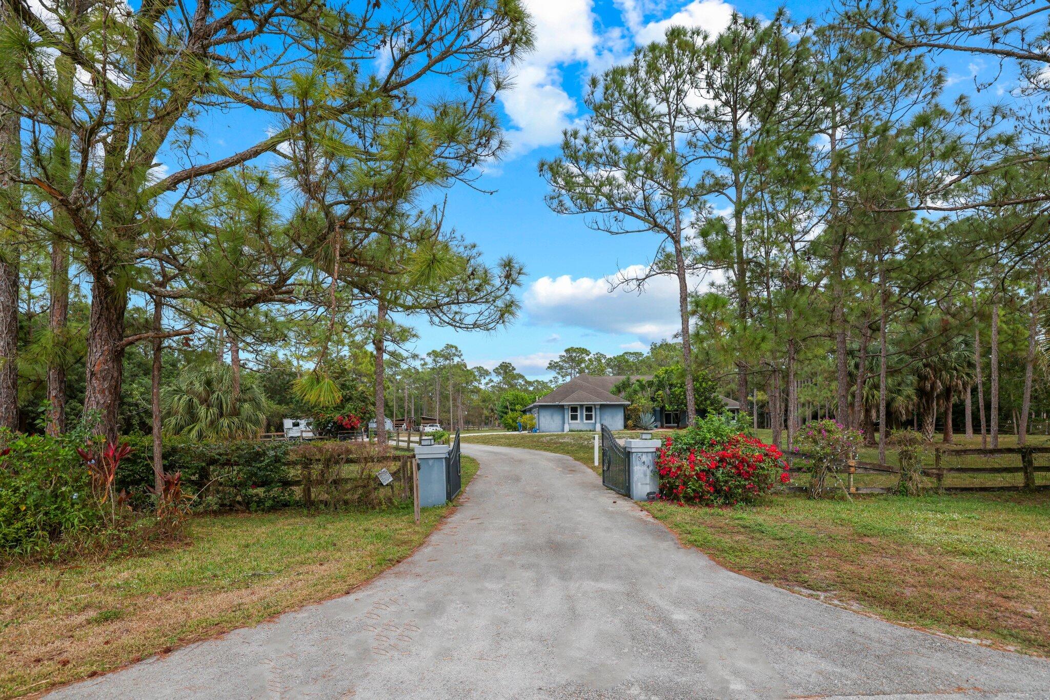 MLS #R11155211 image #1