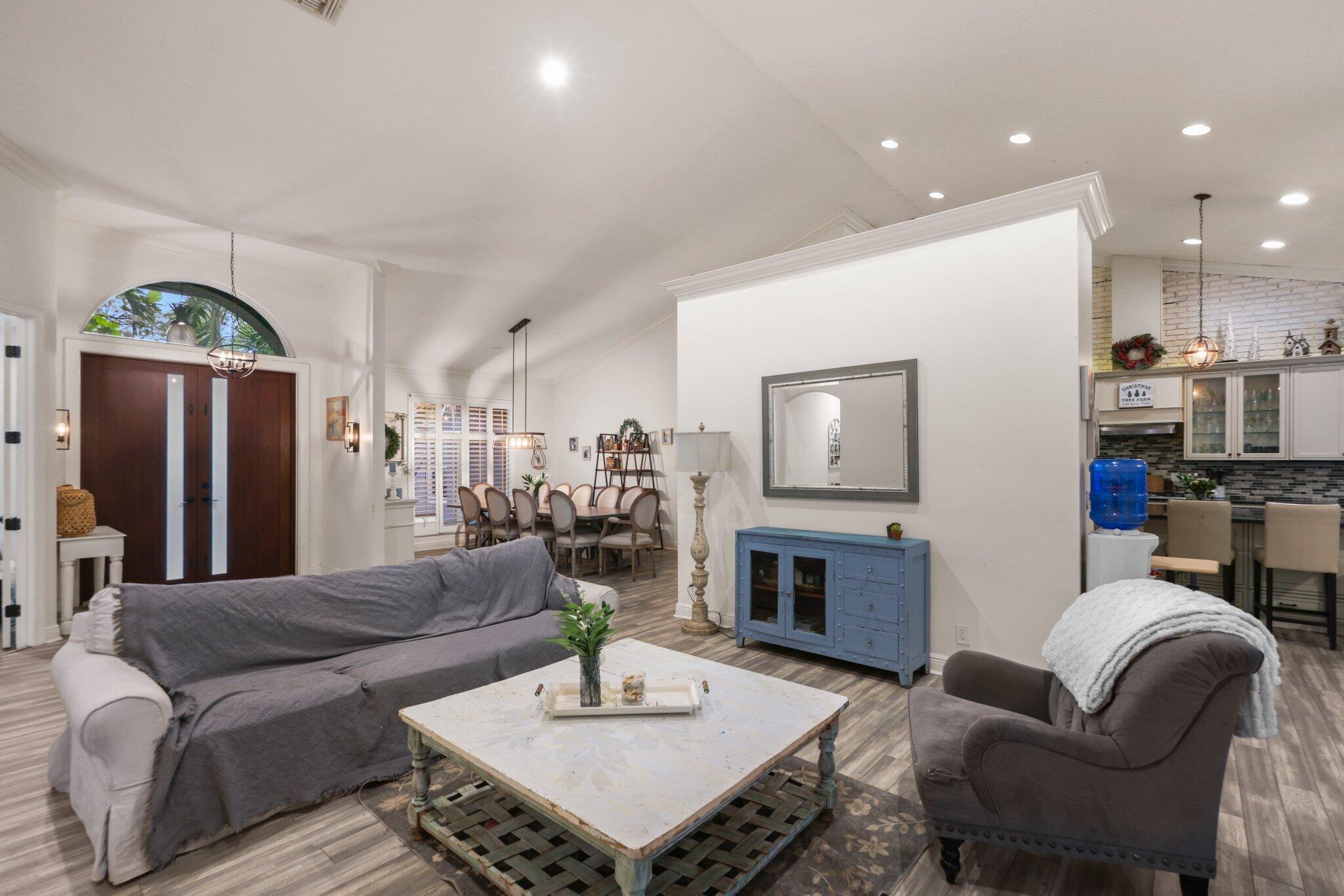 MLS #R11155211 image #3