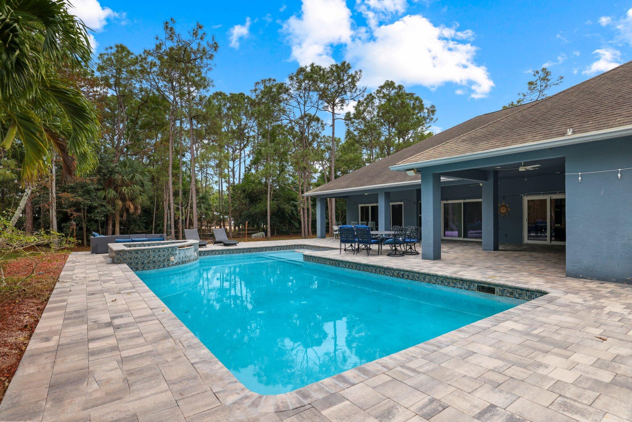 MLS #R11155211 image #32