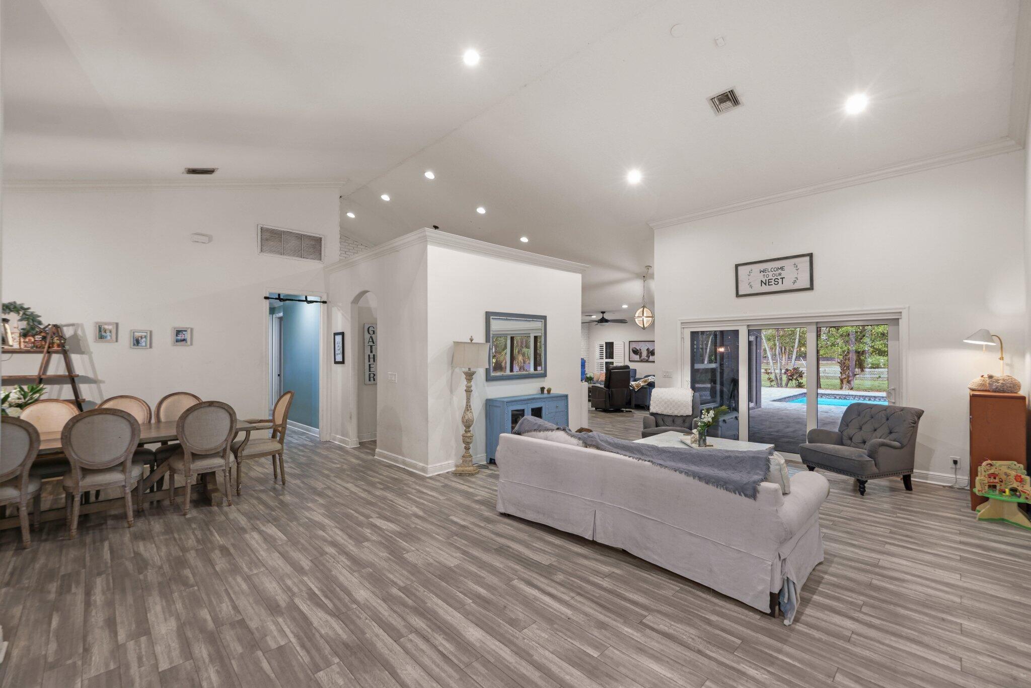 MLS #R11155211 image #6