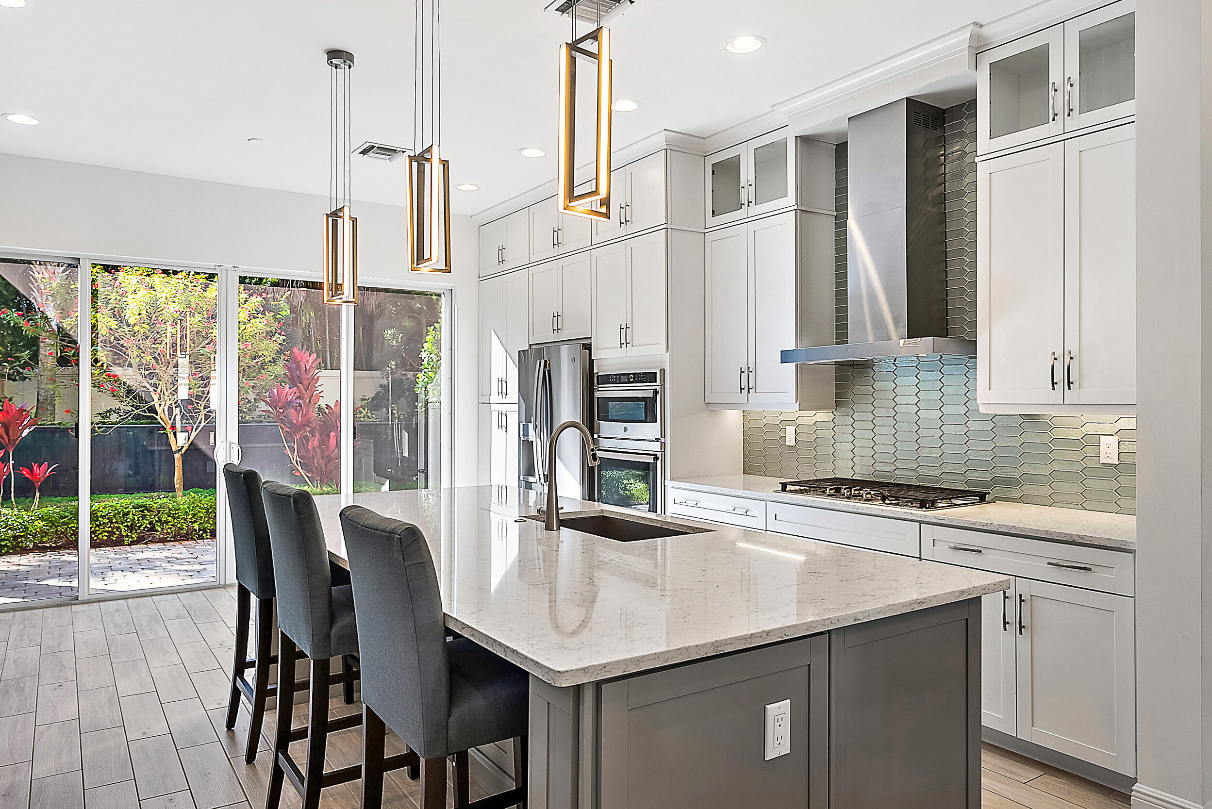 MLS #R11155244 image #2