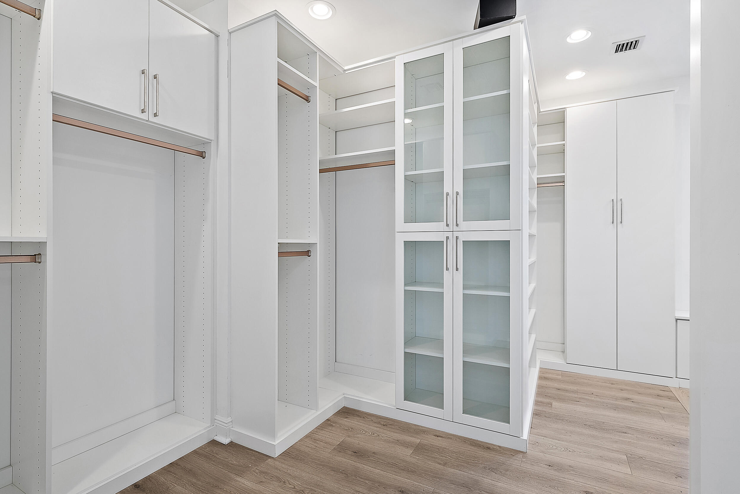 MLS #R11155244 image #9