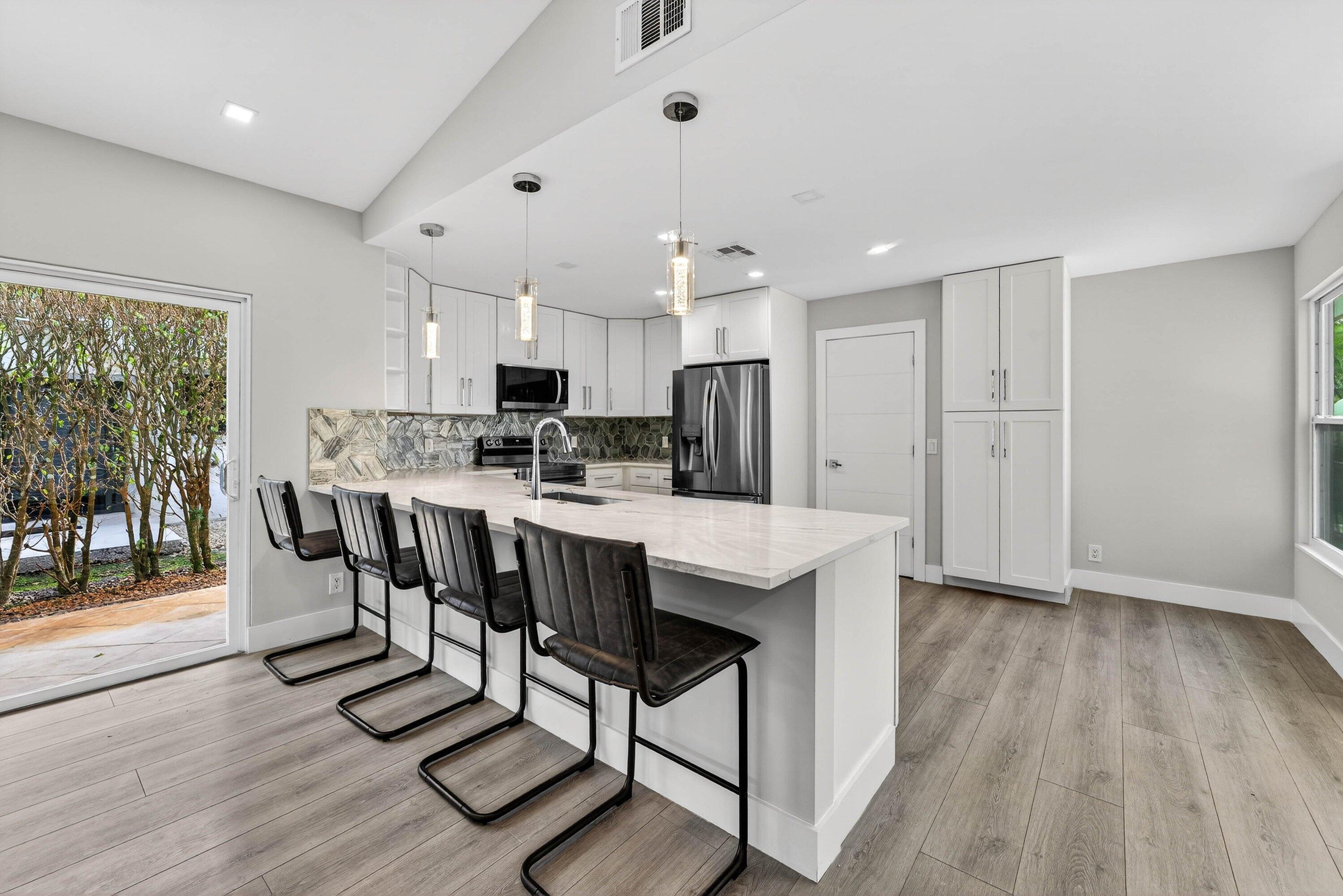 MLS #R11155267 image #6