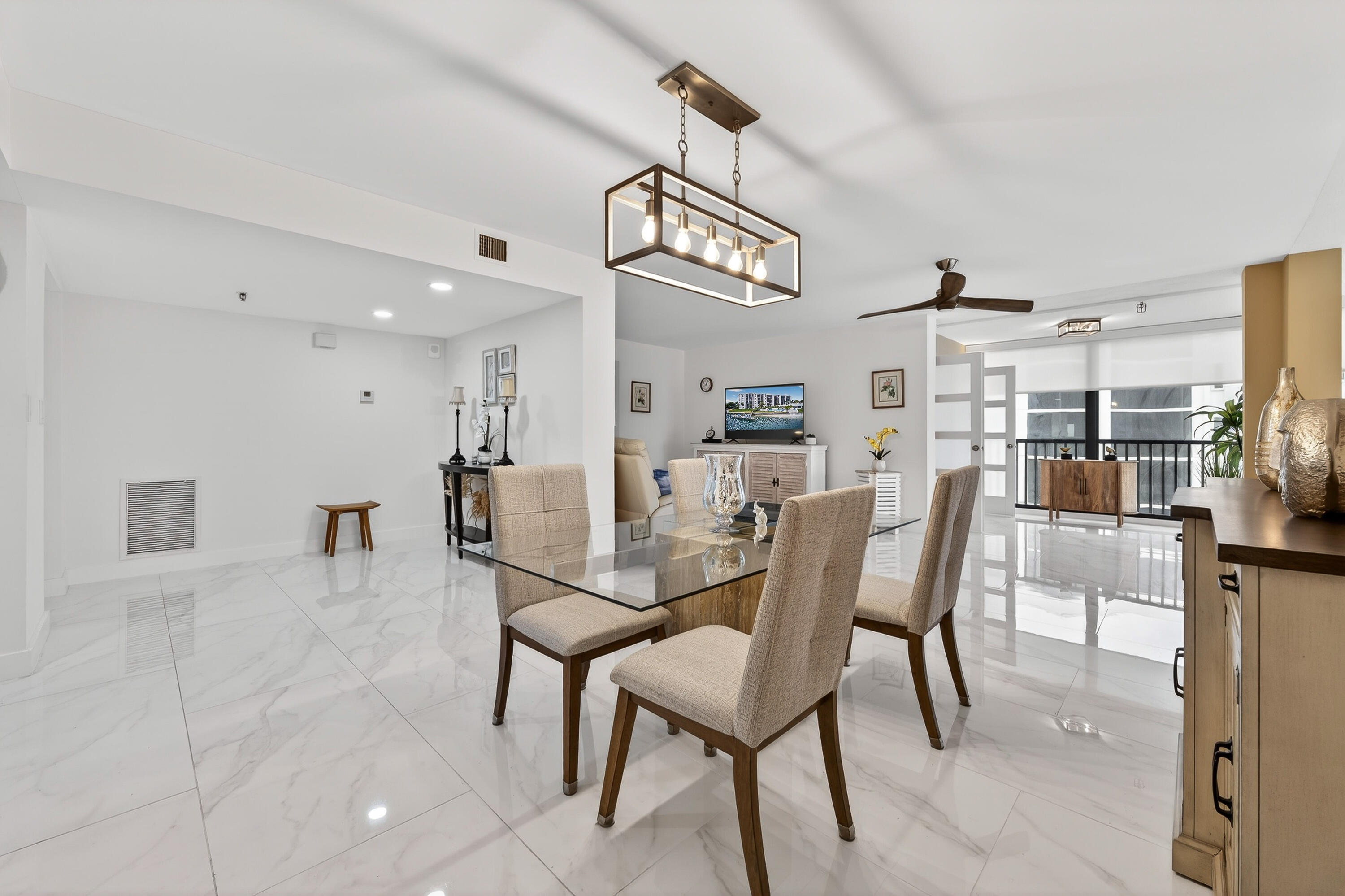 MLS #R11155359 image #14