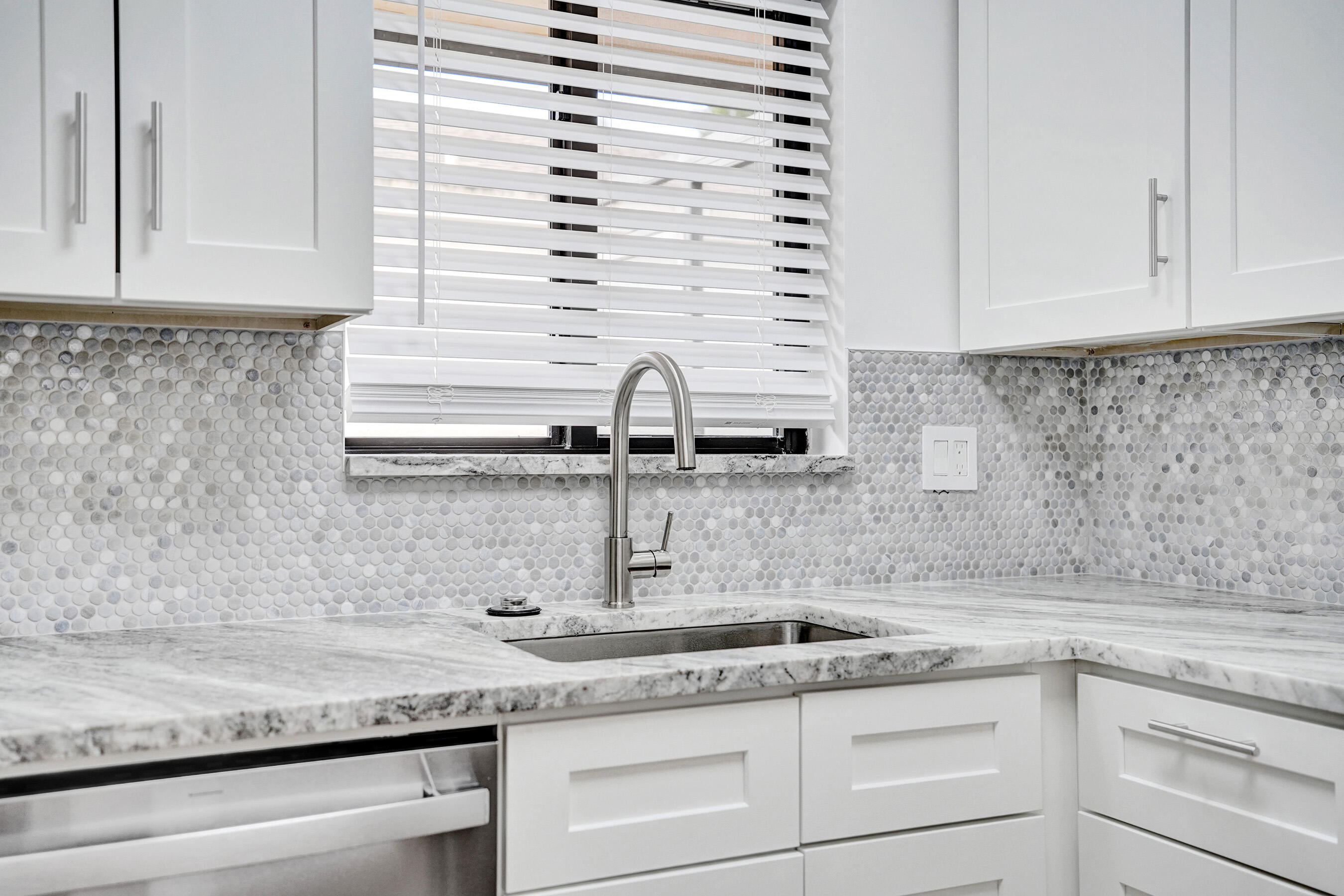 MLS #R11155376 image #21