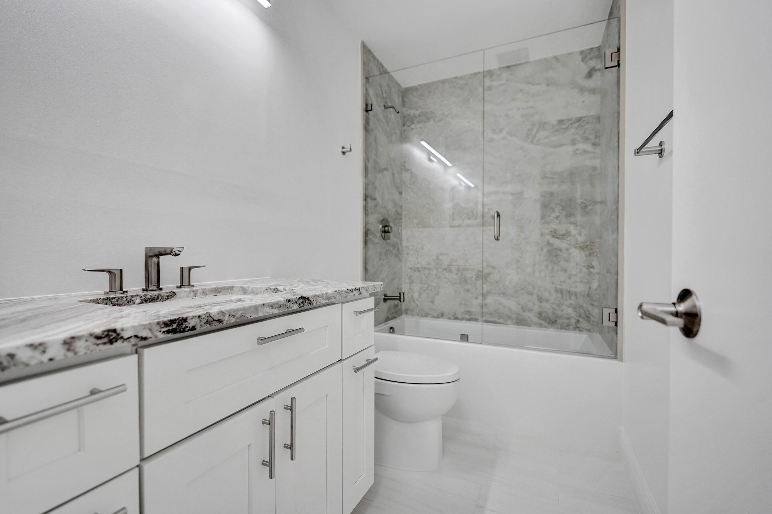 MLS #R11155376 image #23