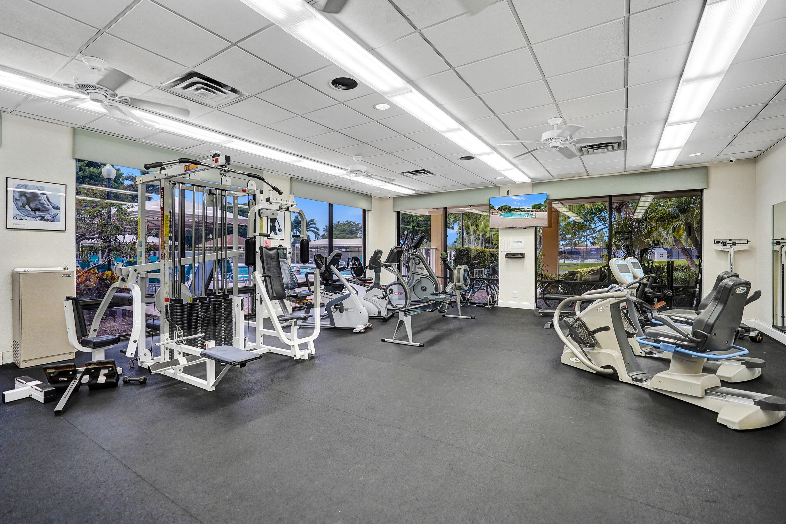 MLS #R11155376 image #45