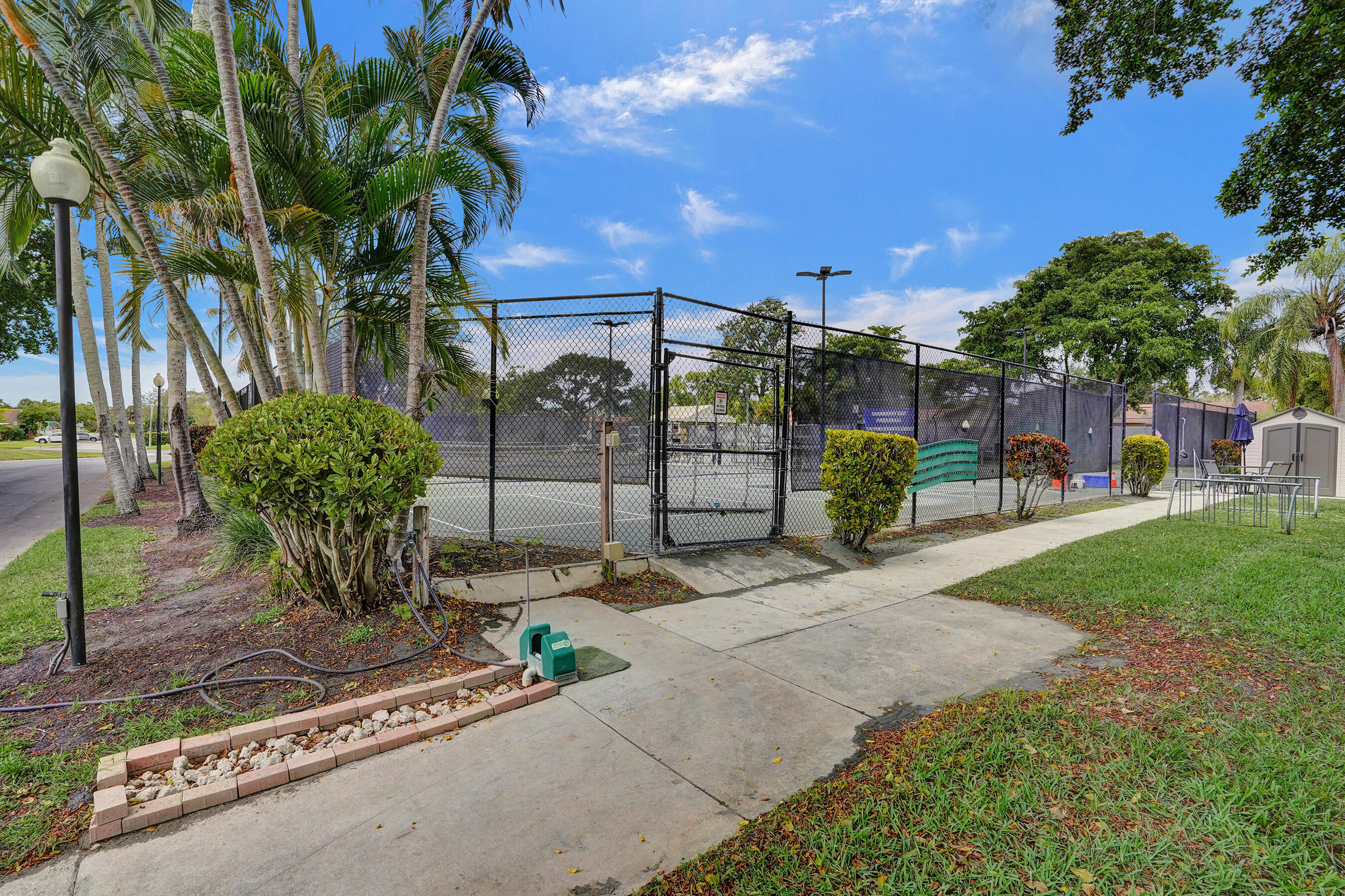 MLS #R11155376 image #48