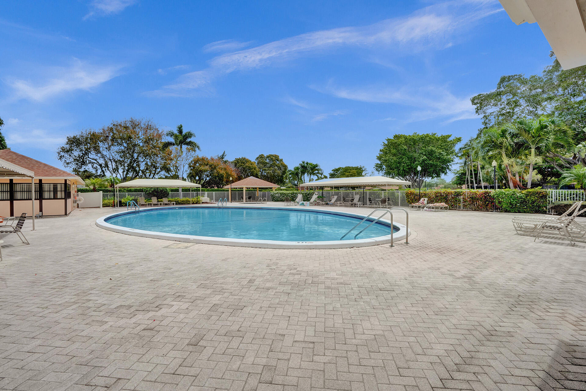 MLS #R11155376 image #55