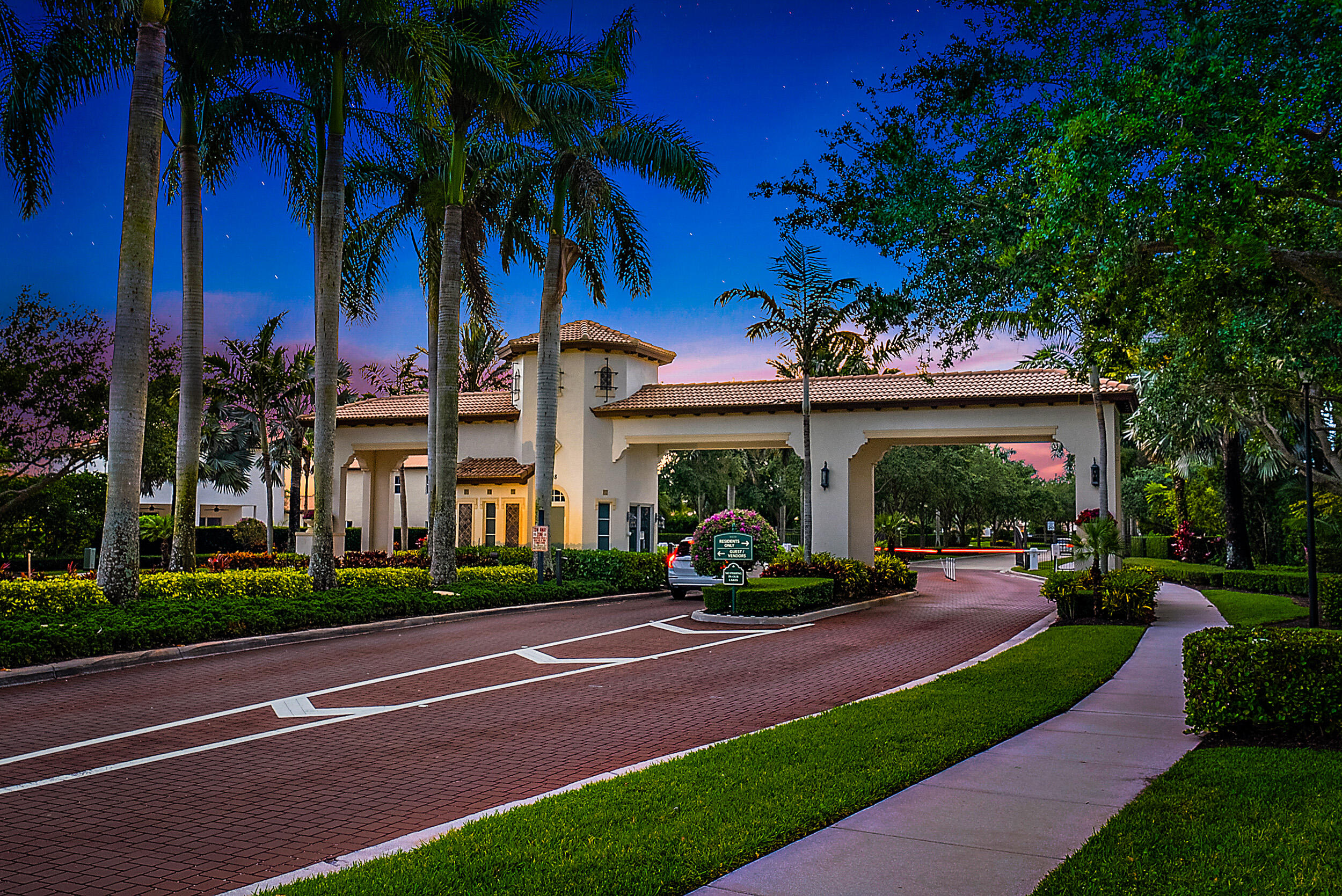 MLS #R11155388 image #11