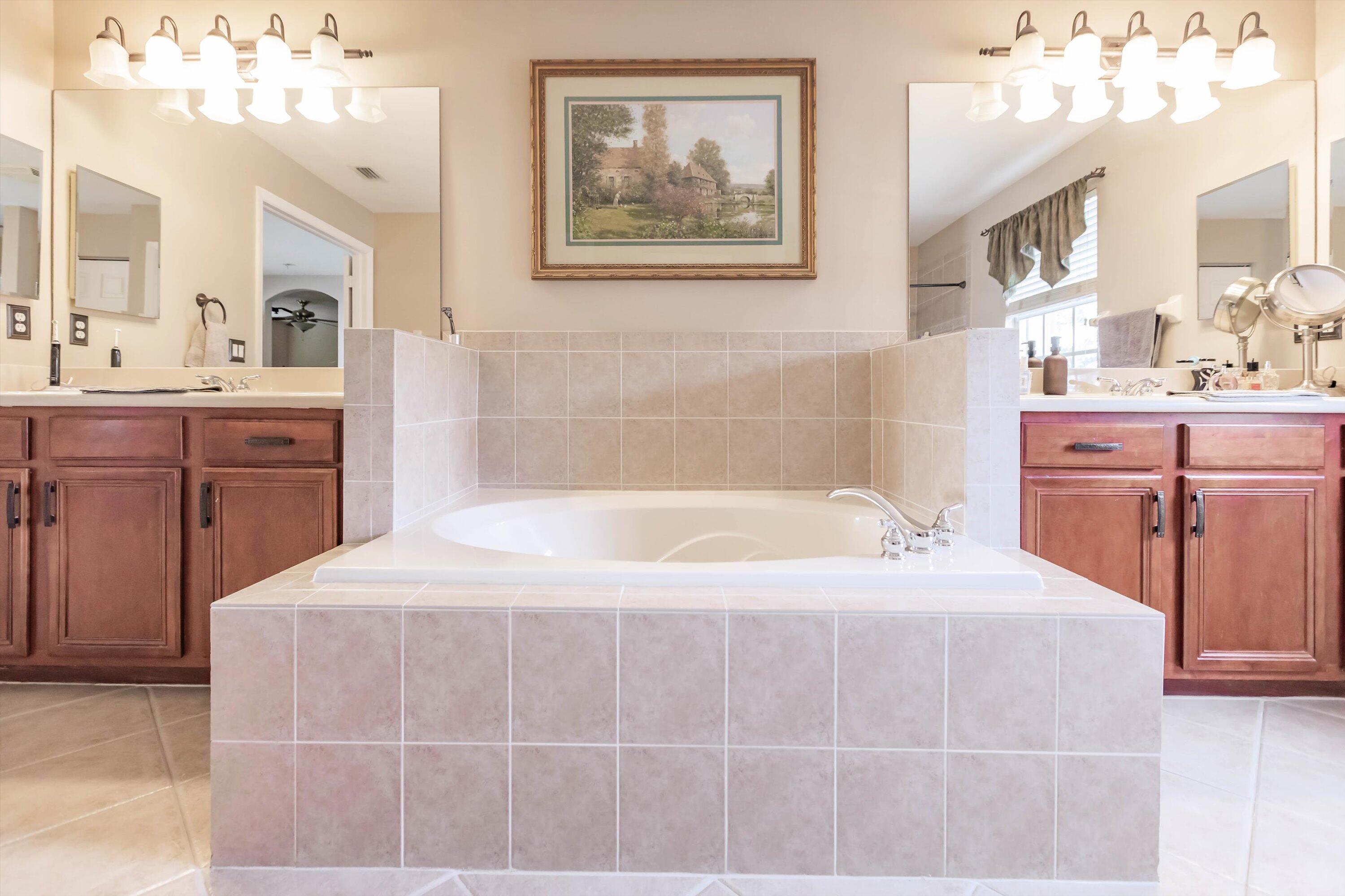 MLS #R11155464 image #37