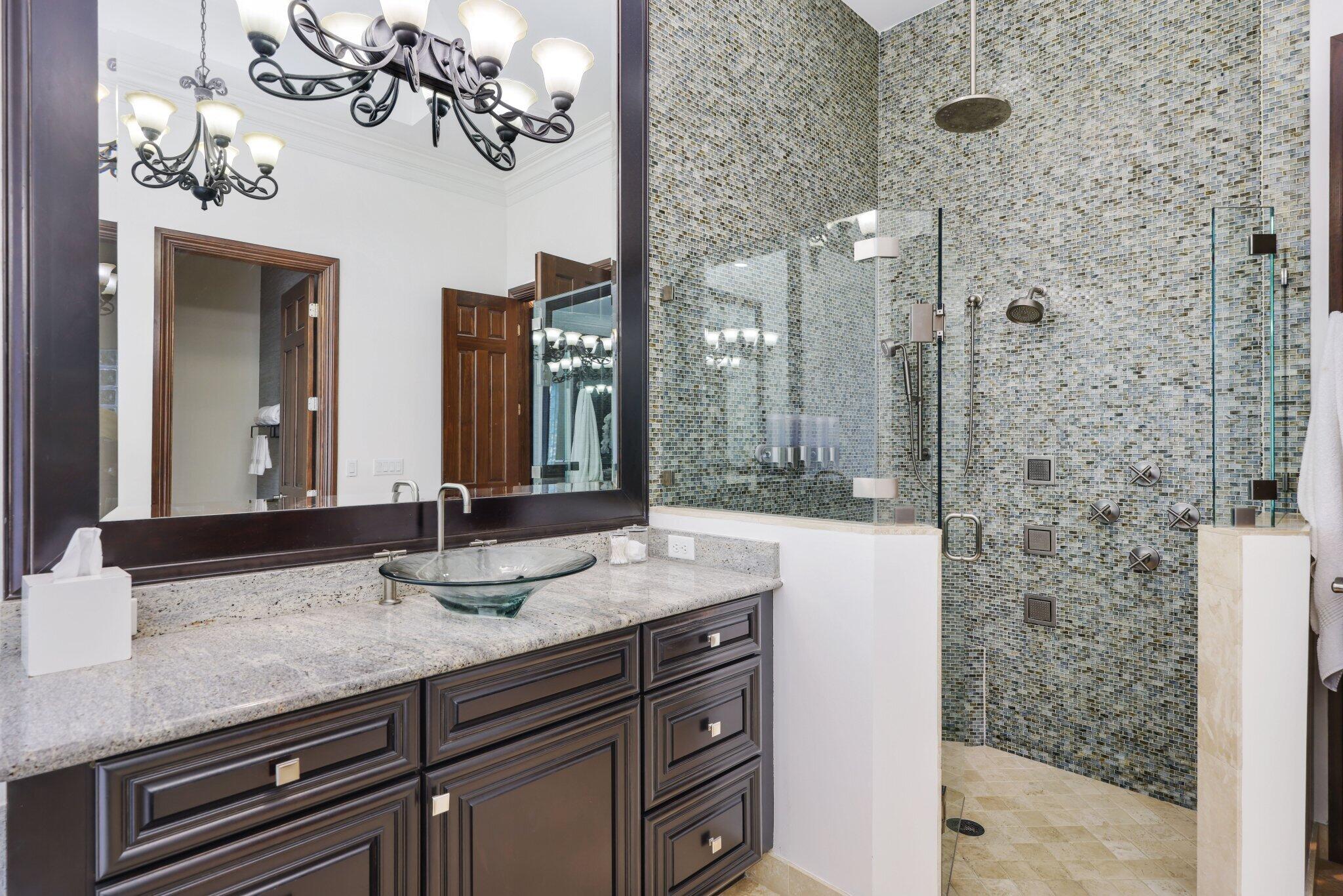 MLS #R11155500 image #44