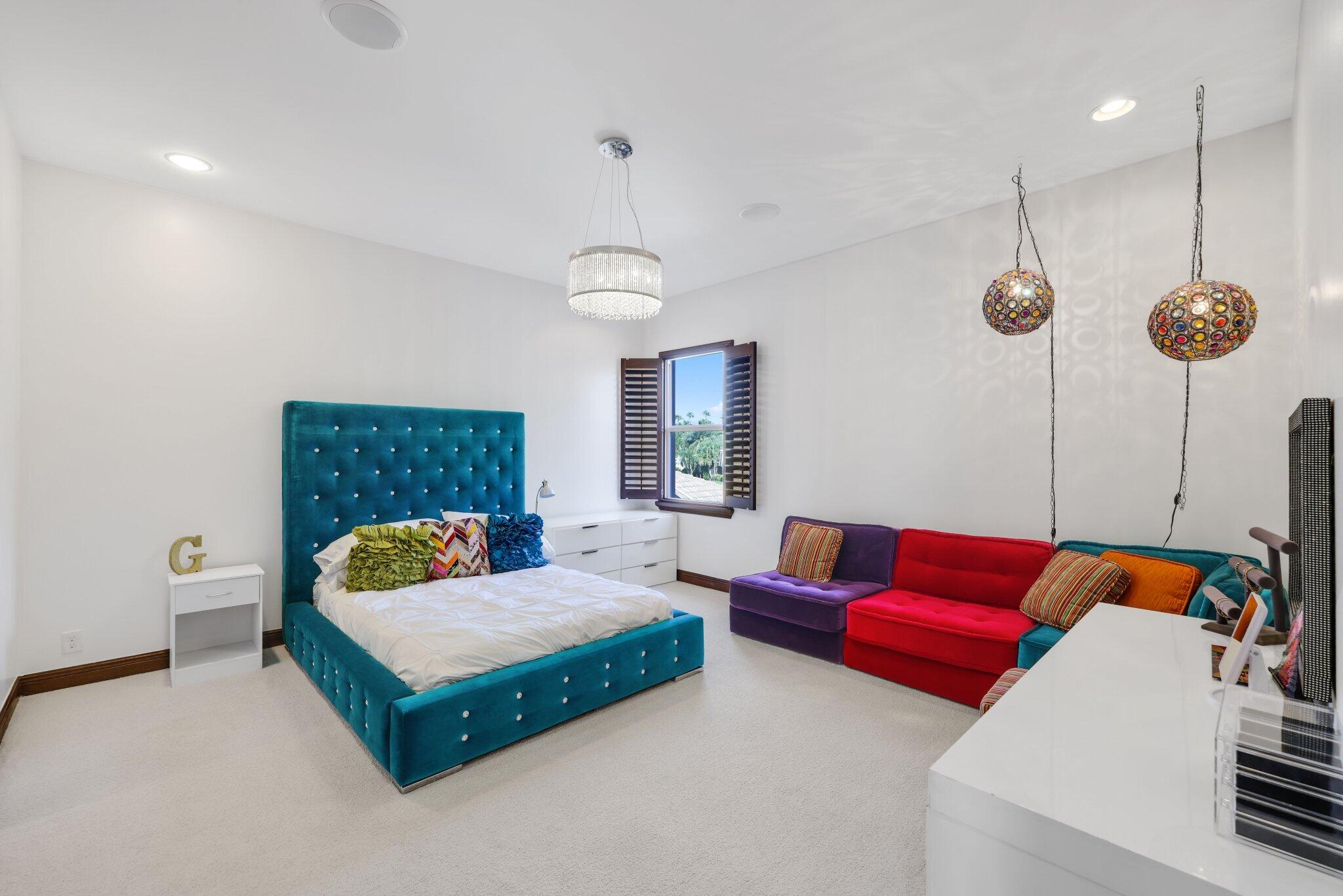 MLS #R11155500 image #58