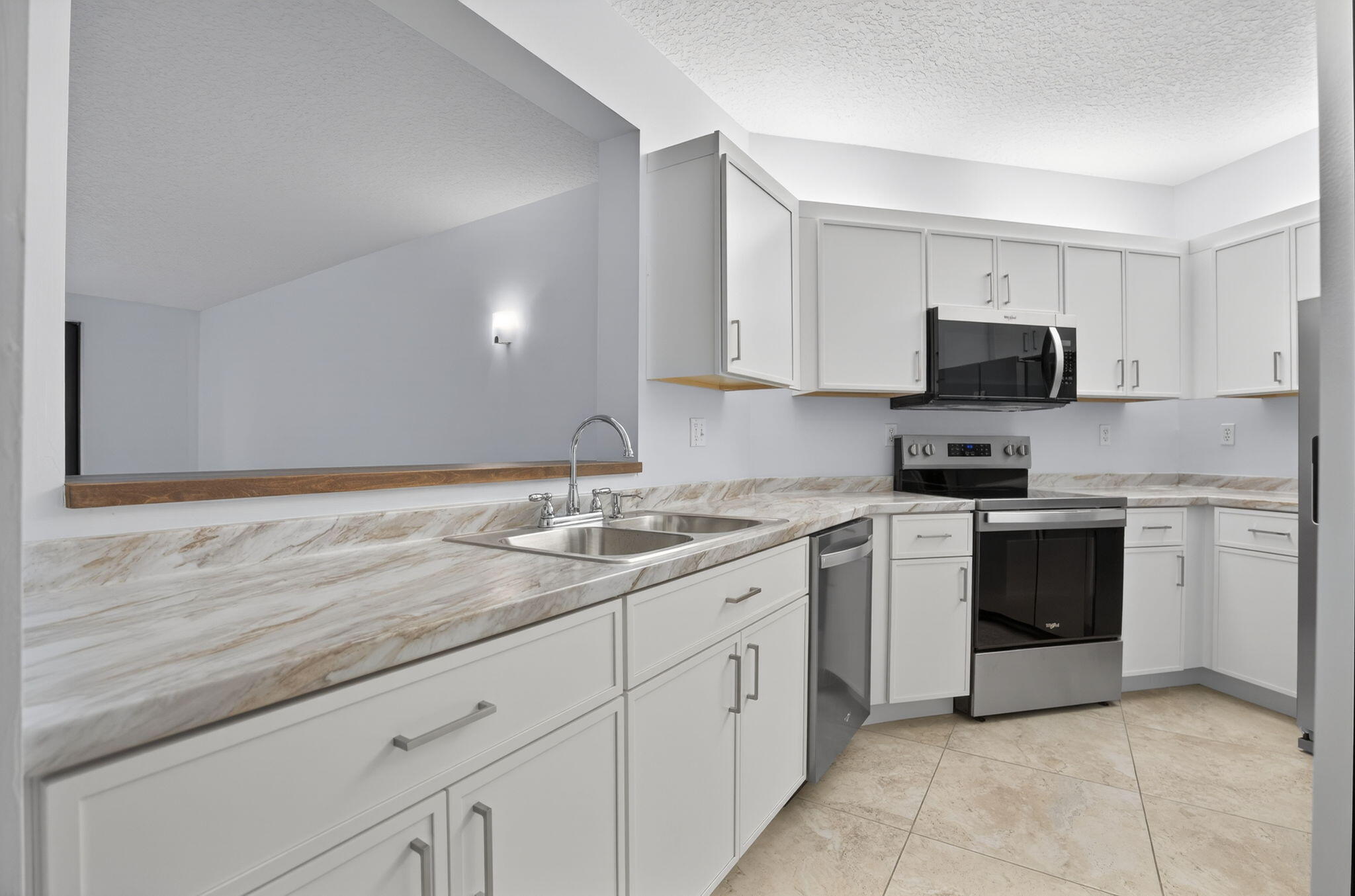 MLS #R11155867 image #1