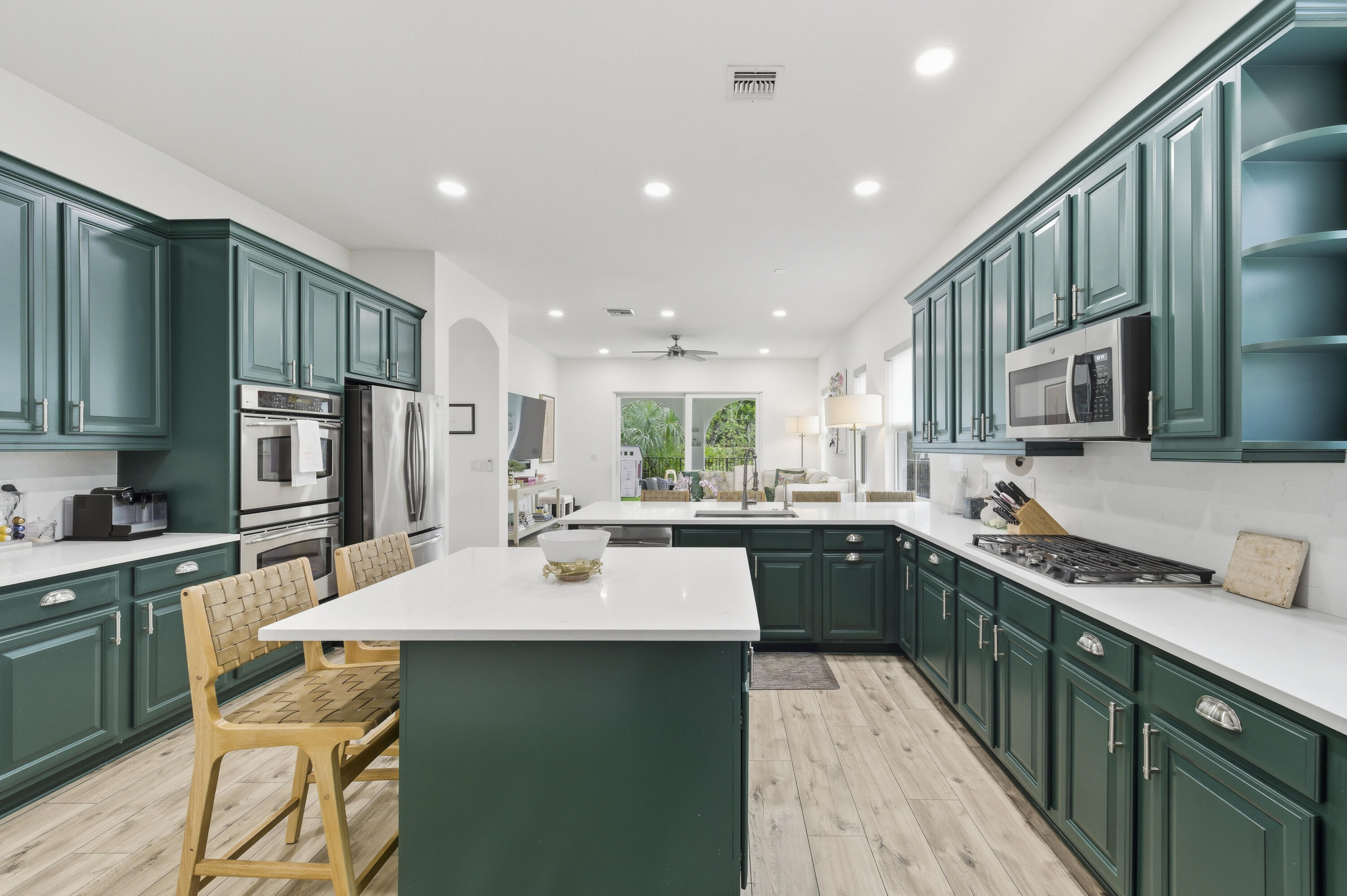 MLS #R11155974 image #15