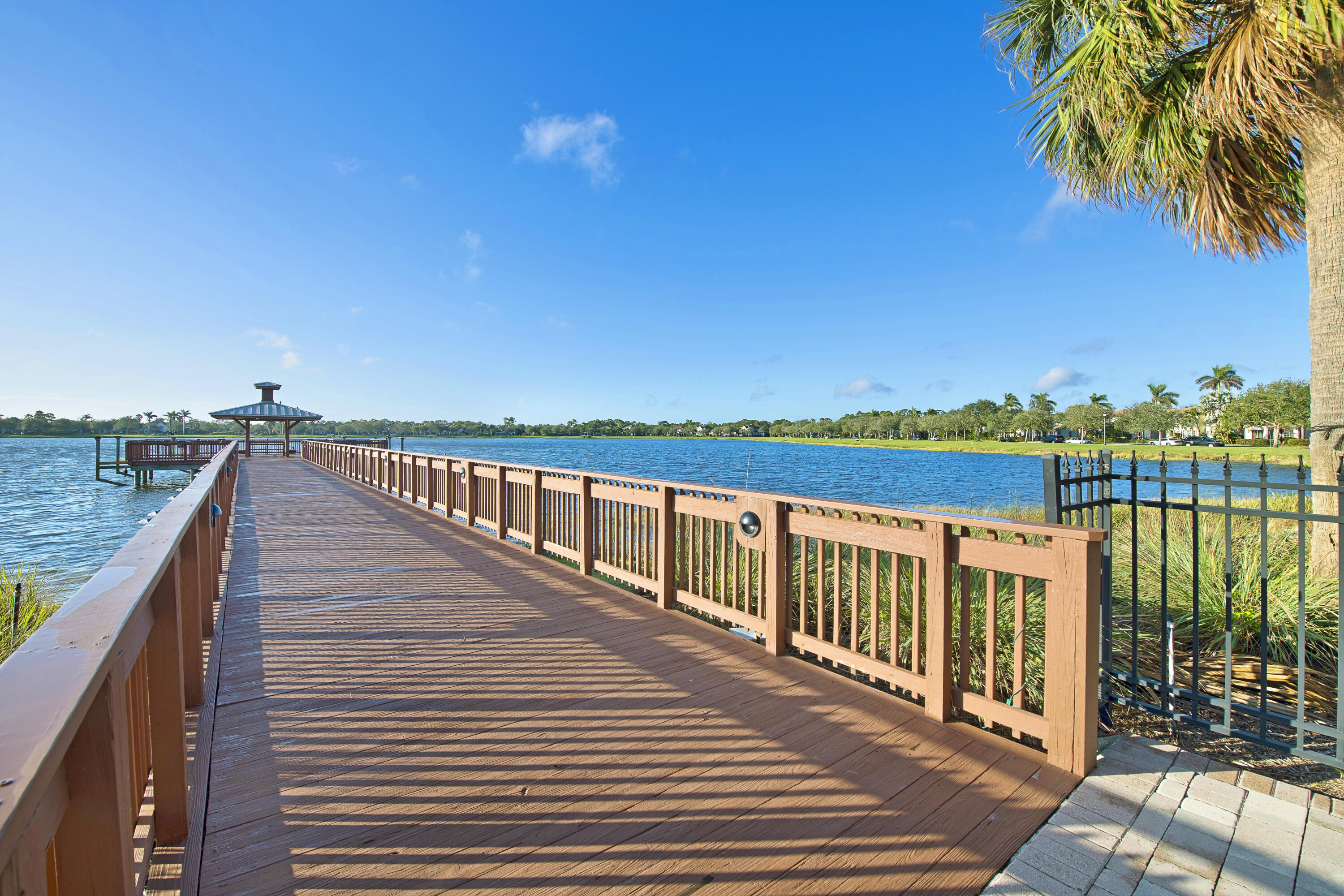 MLS #R11155974 image #55