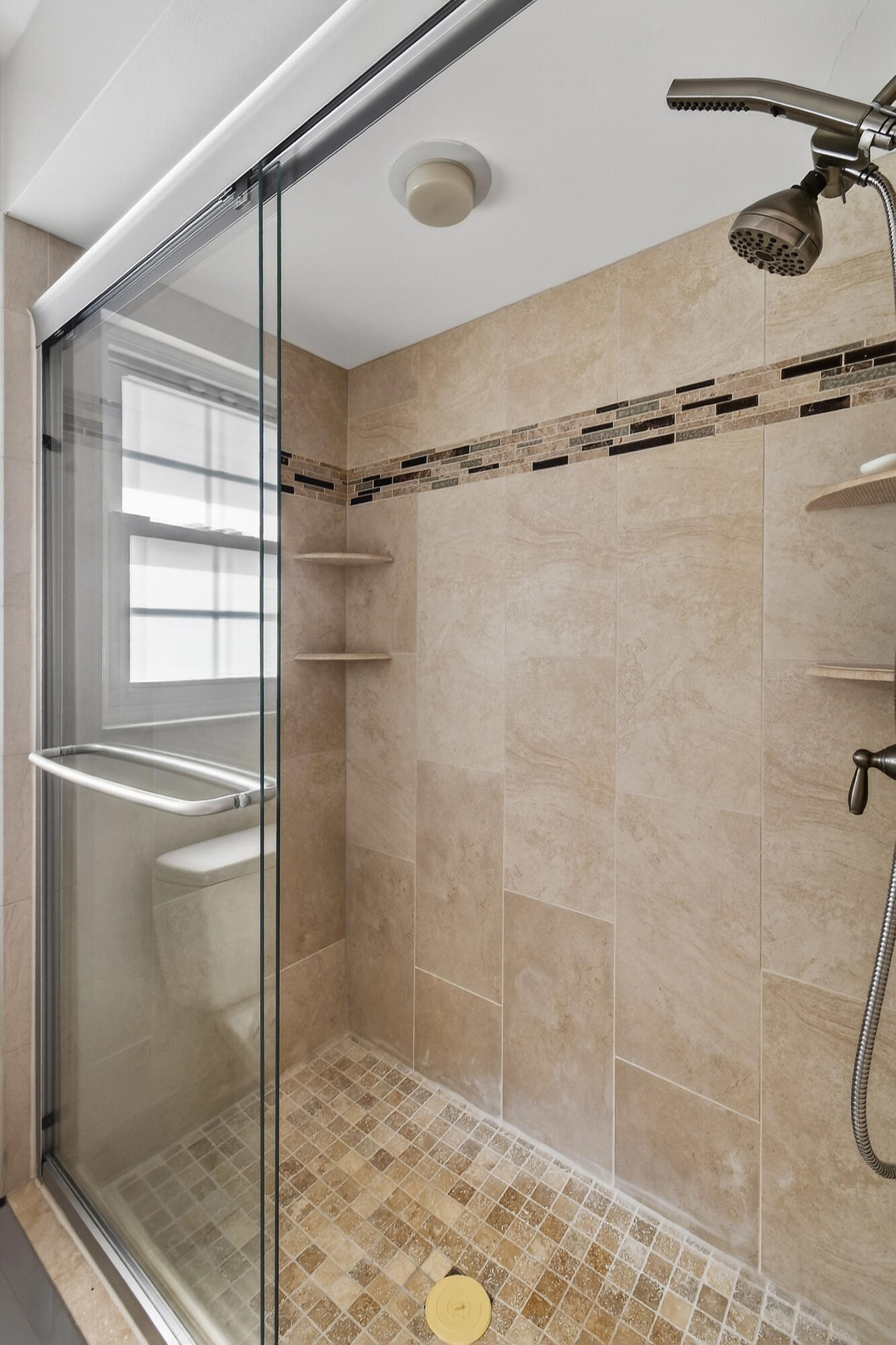 MLS #R11156136 image #29