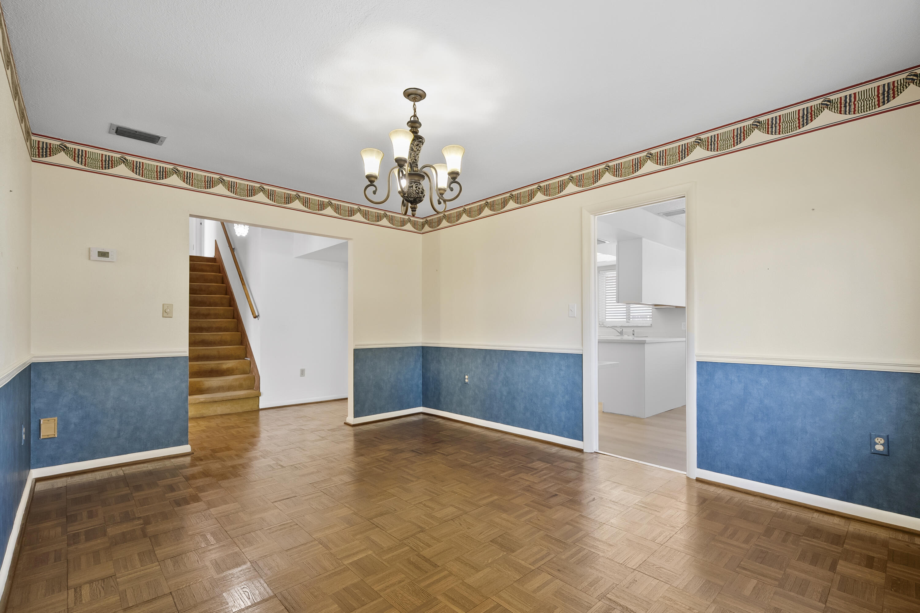 MLS #R11156298 image #10