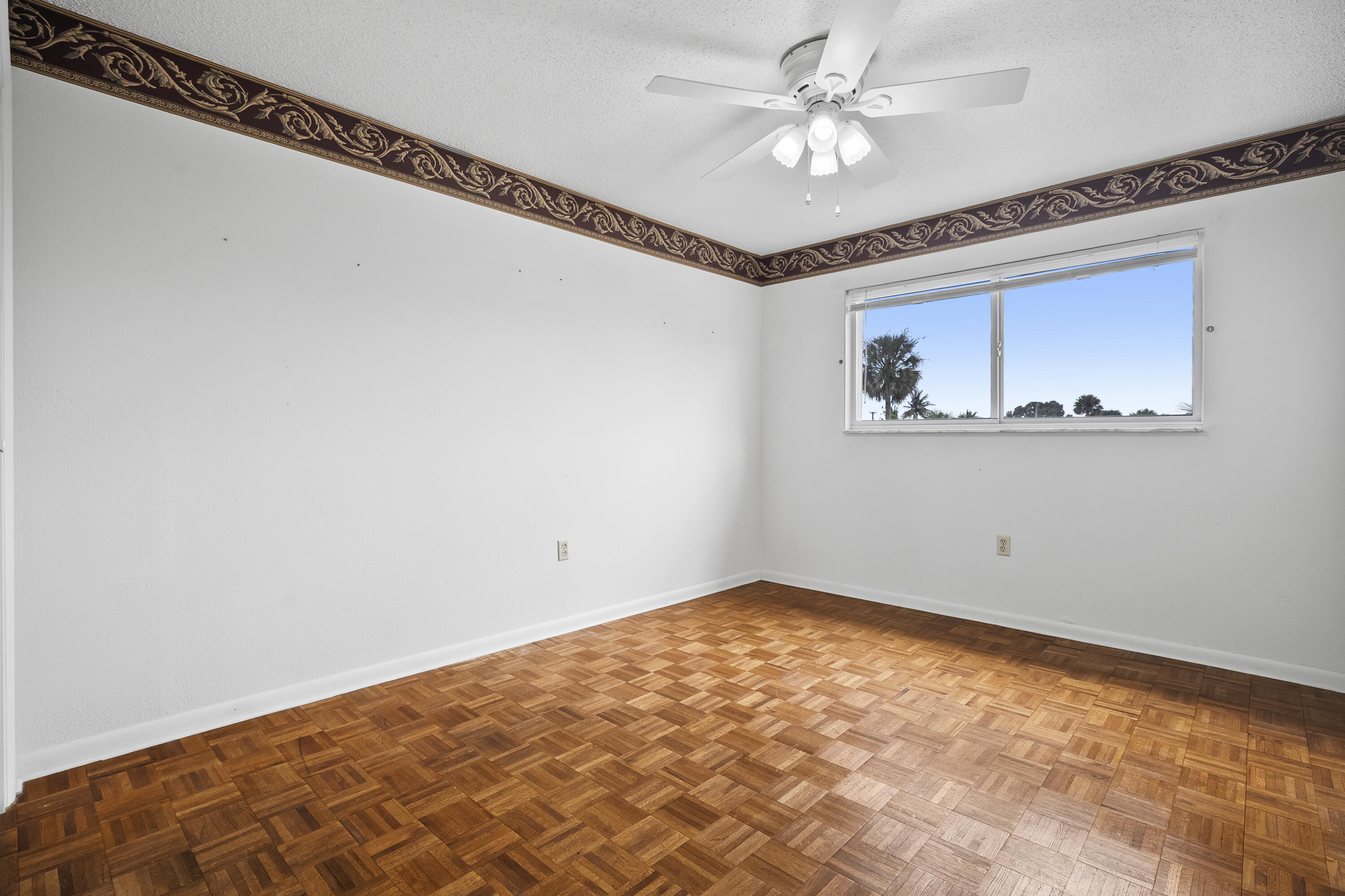 MLS #R11156298 image #15