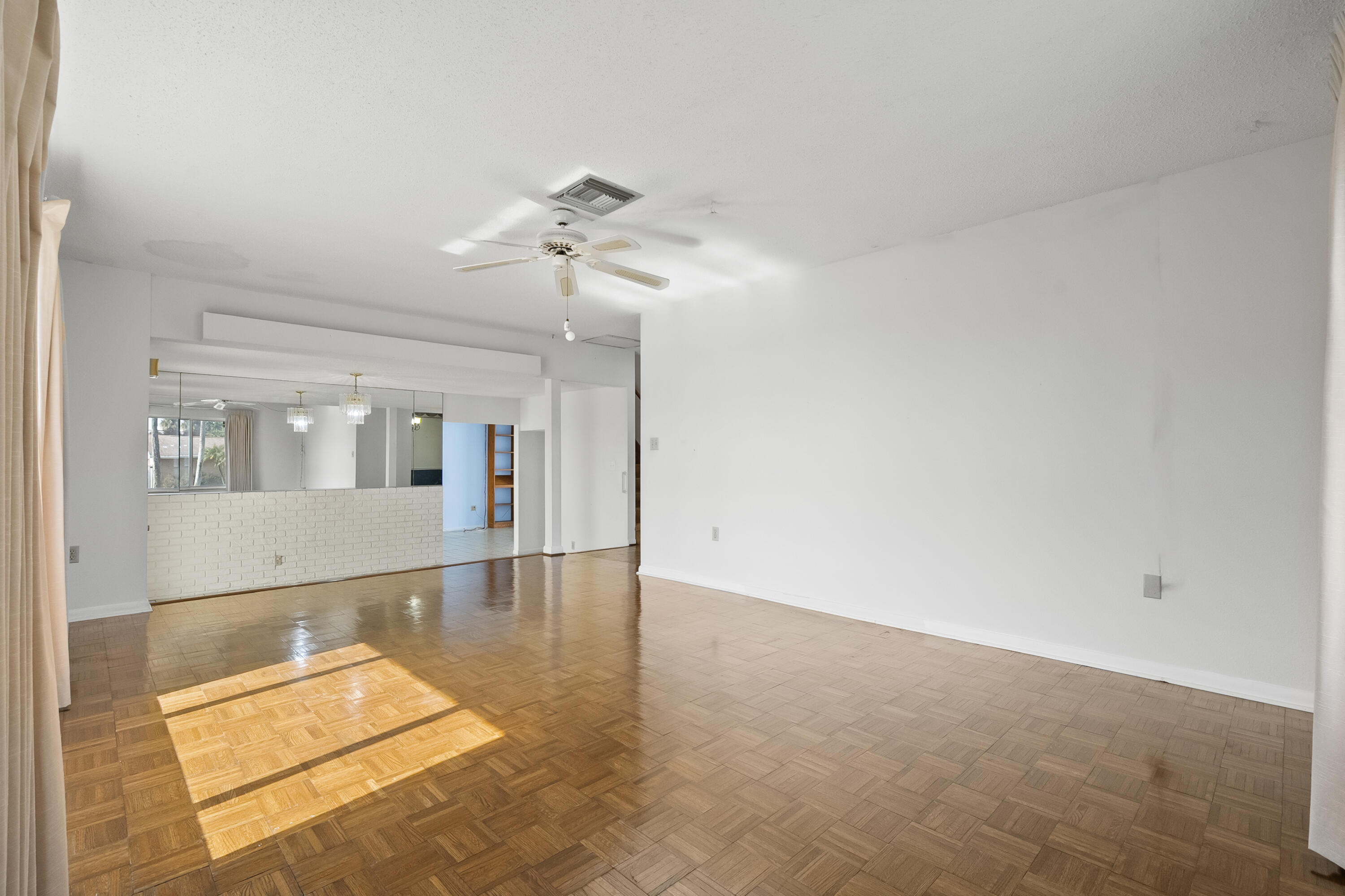 MLS #R11156298 image #8