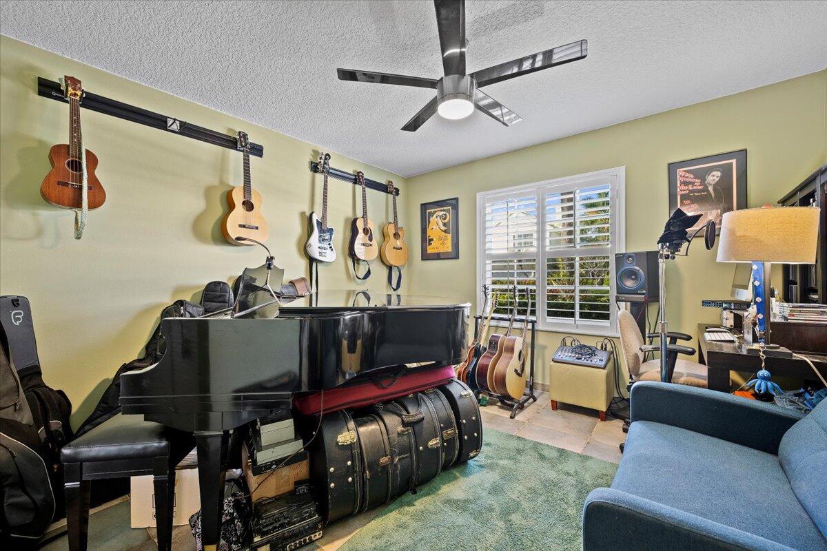 MLS #R11156374 image #14