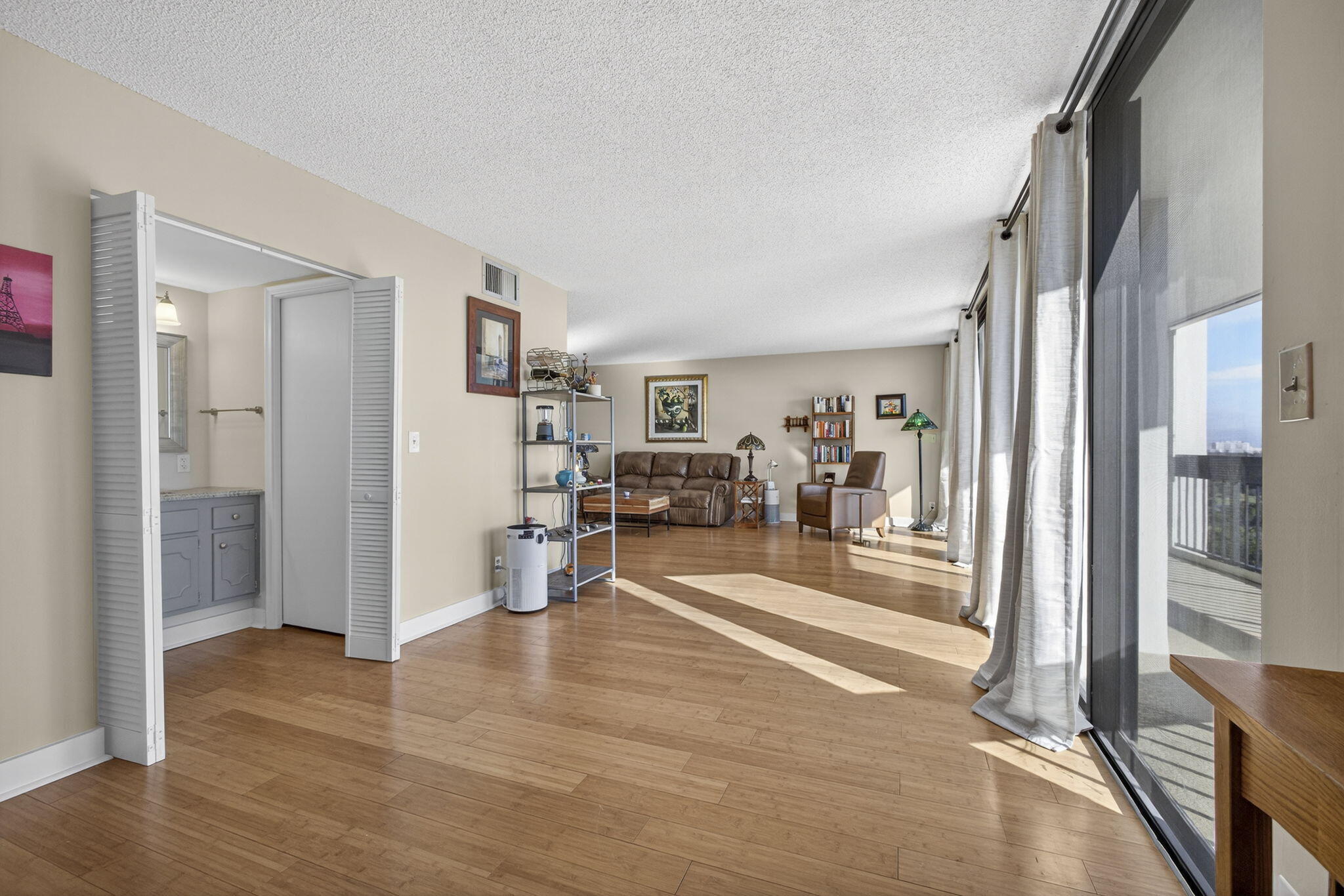 MLS #R11156424 image #14