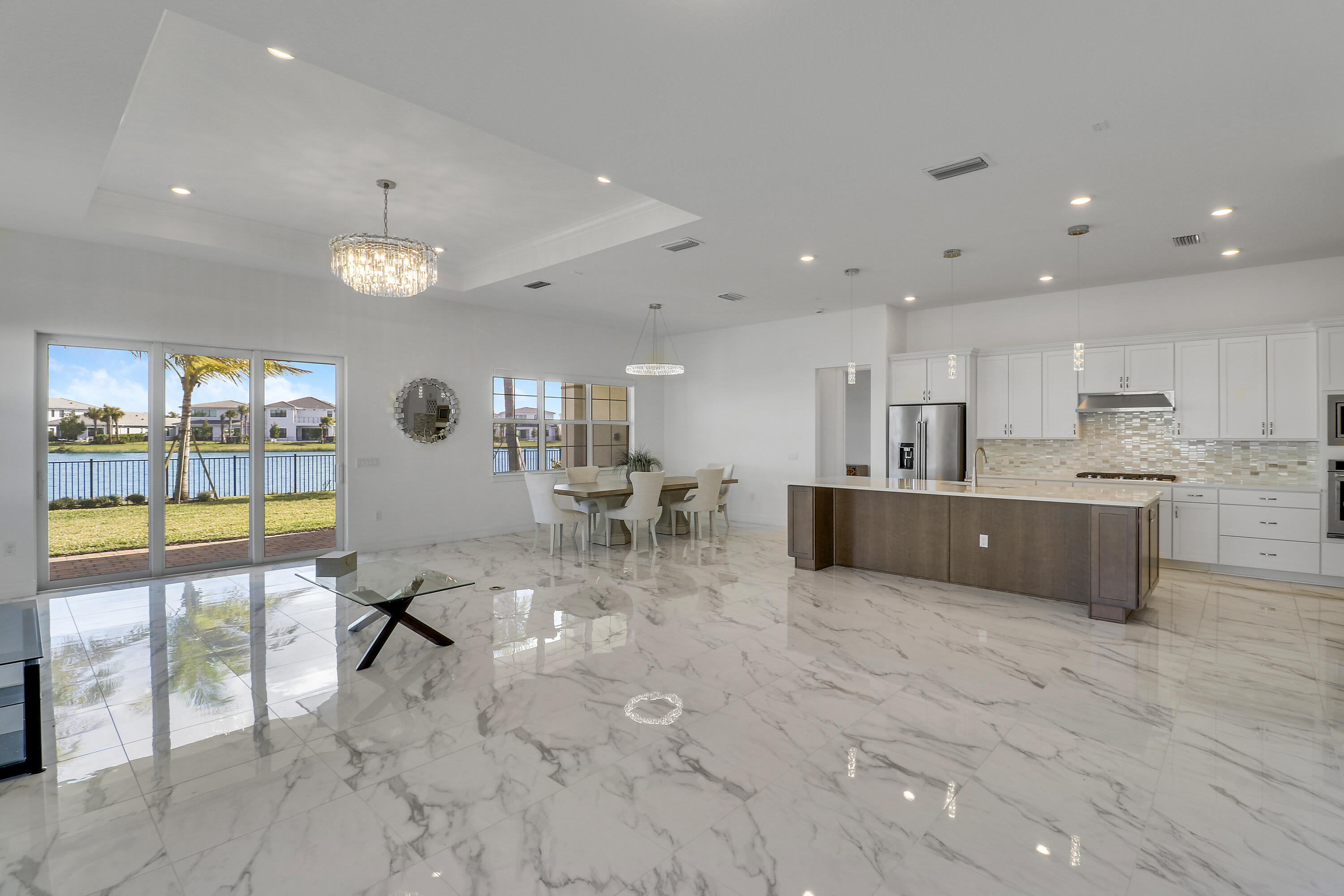 MLS #R11156489 image #15