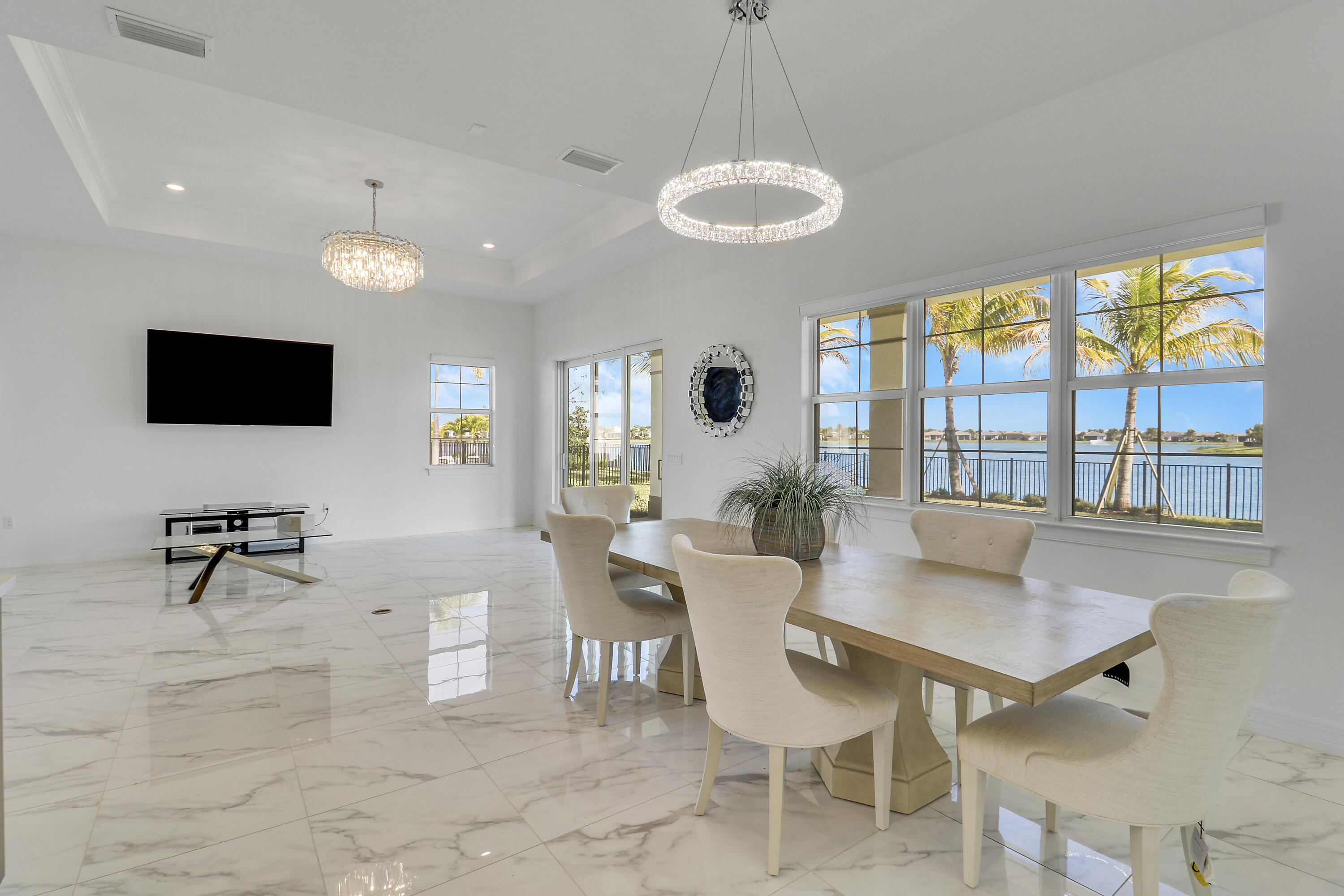 MLS #R11156489 image #16