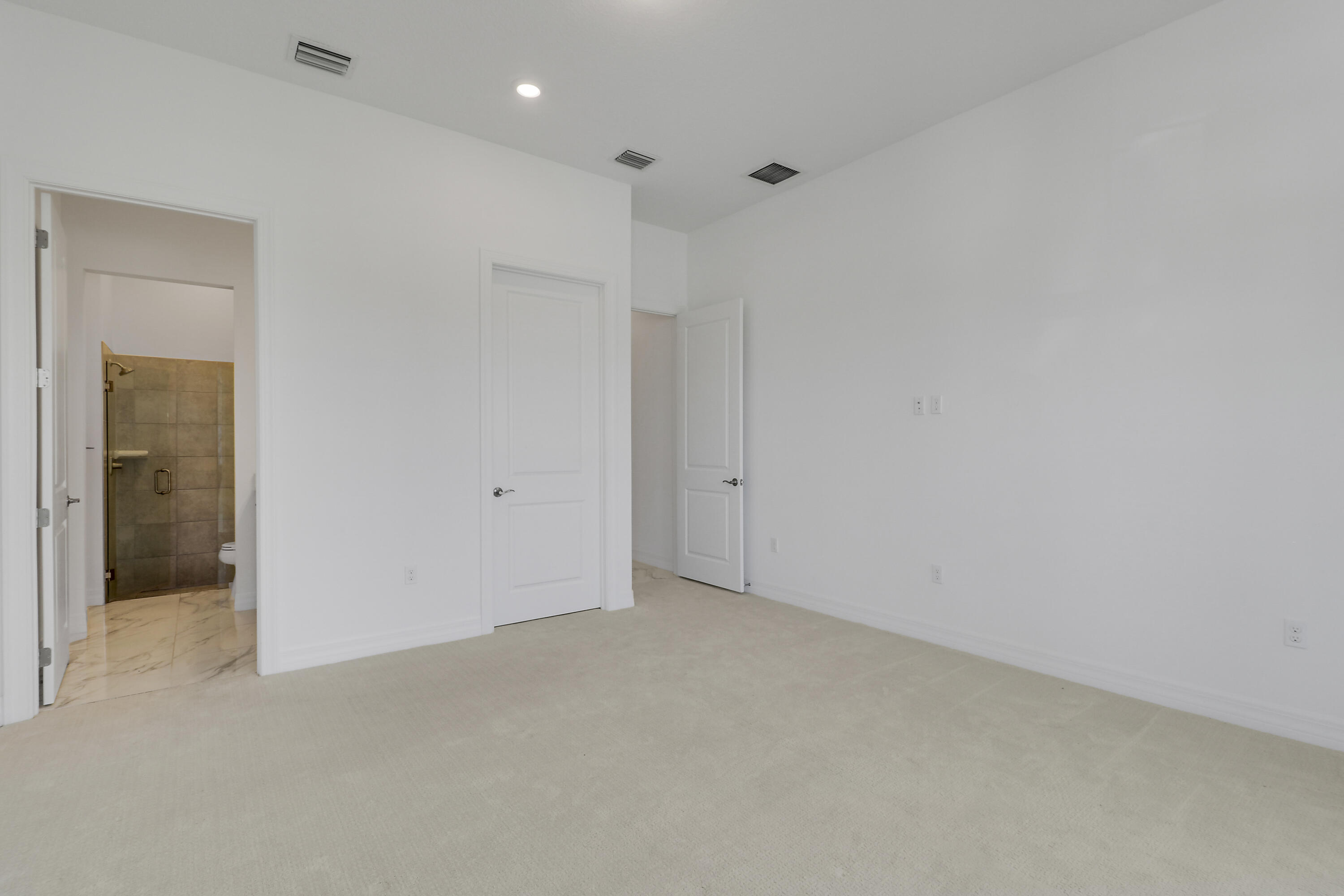 MLS #R11156489 image #25