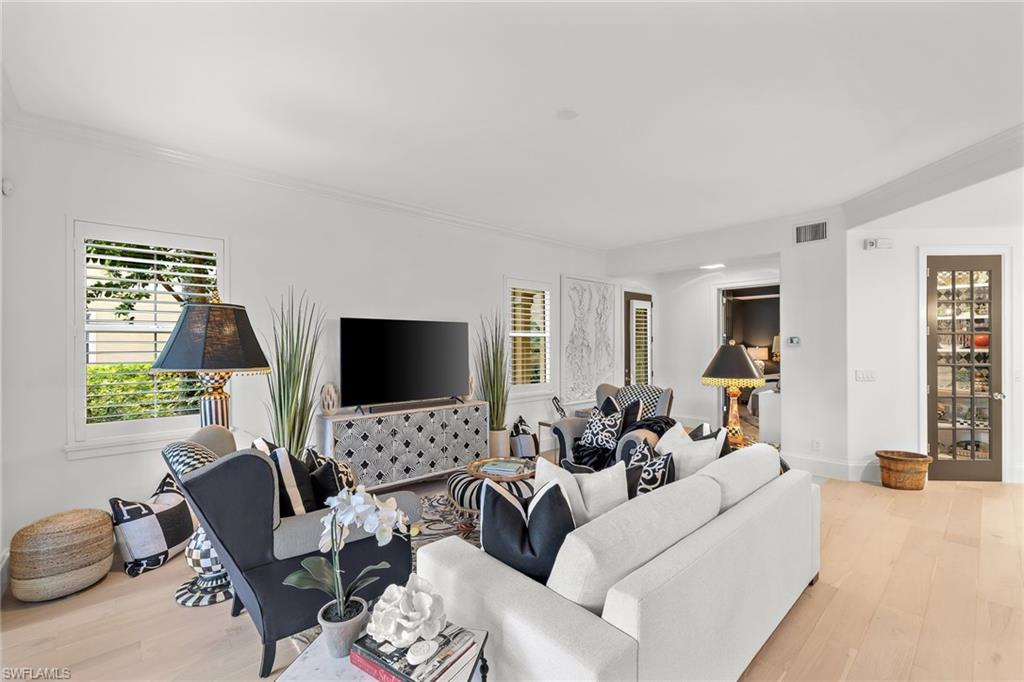 MLS #224006577 image #4