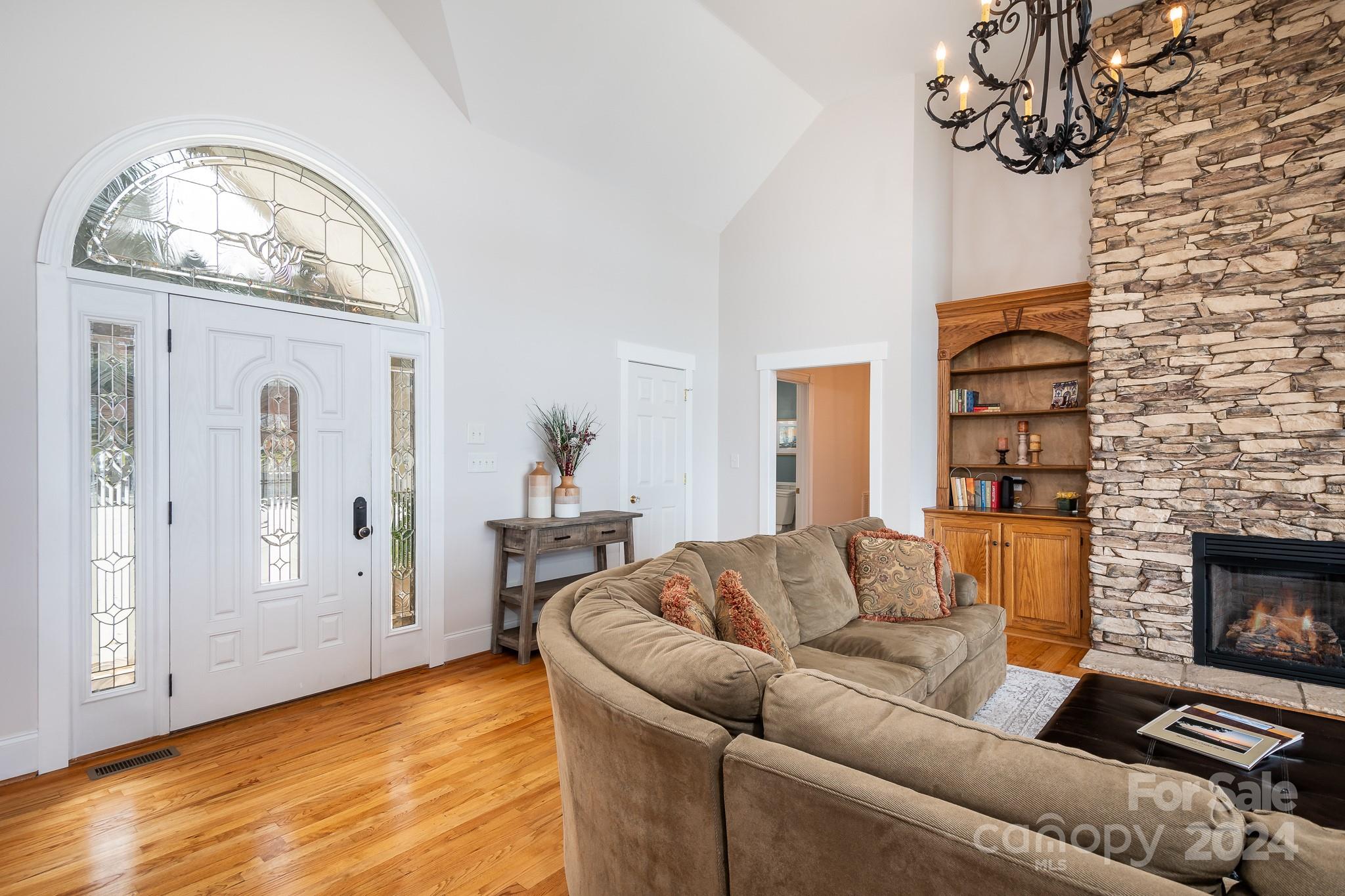 MLS #CAR4111297 image #10