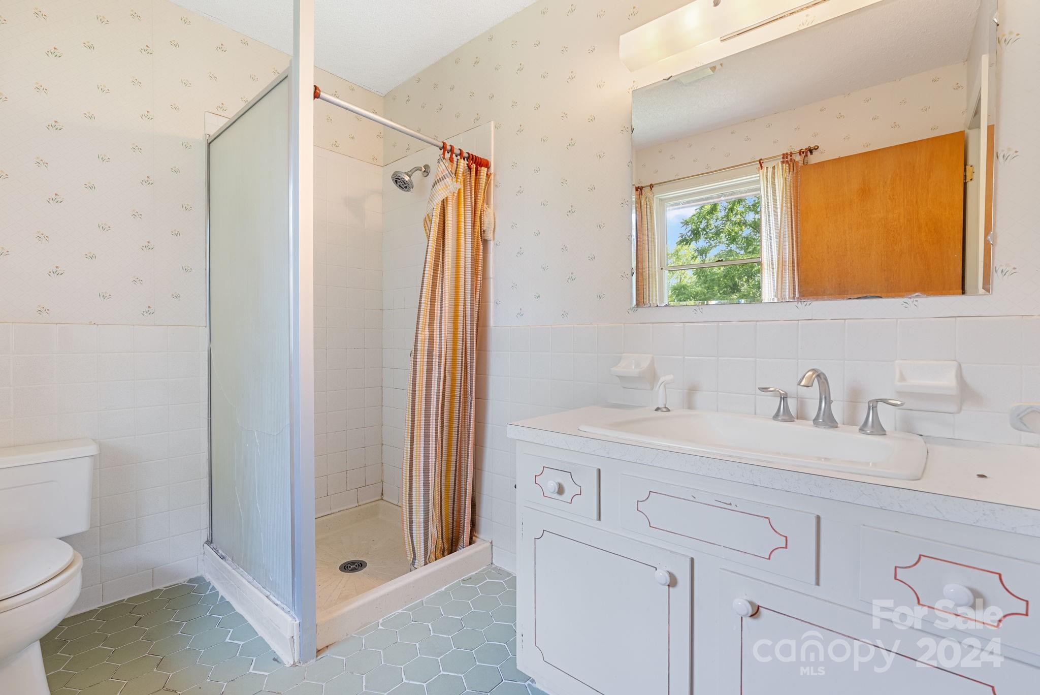 MLS #CAR4111505 image #28