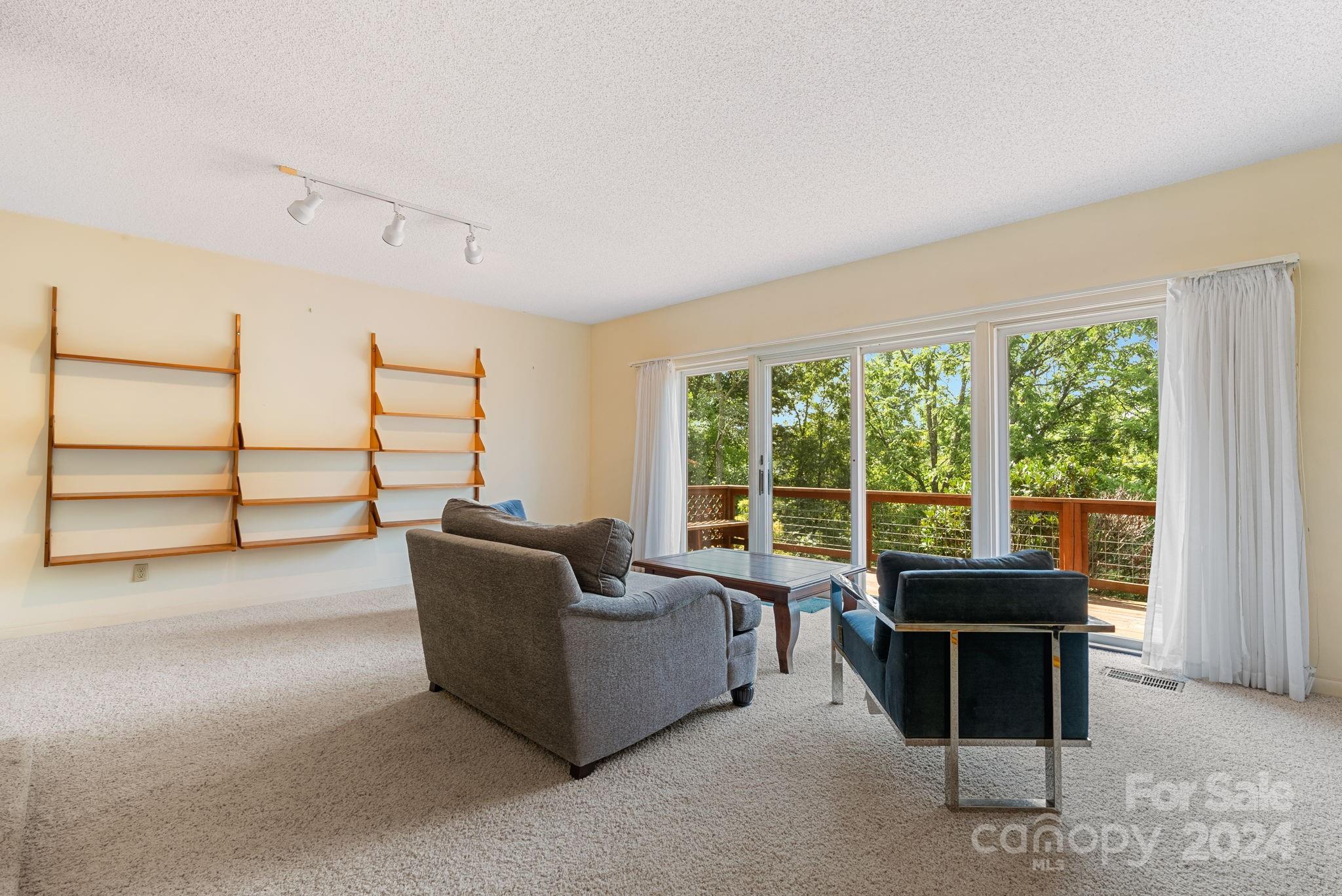 MLS #CAR4111505 image #9