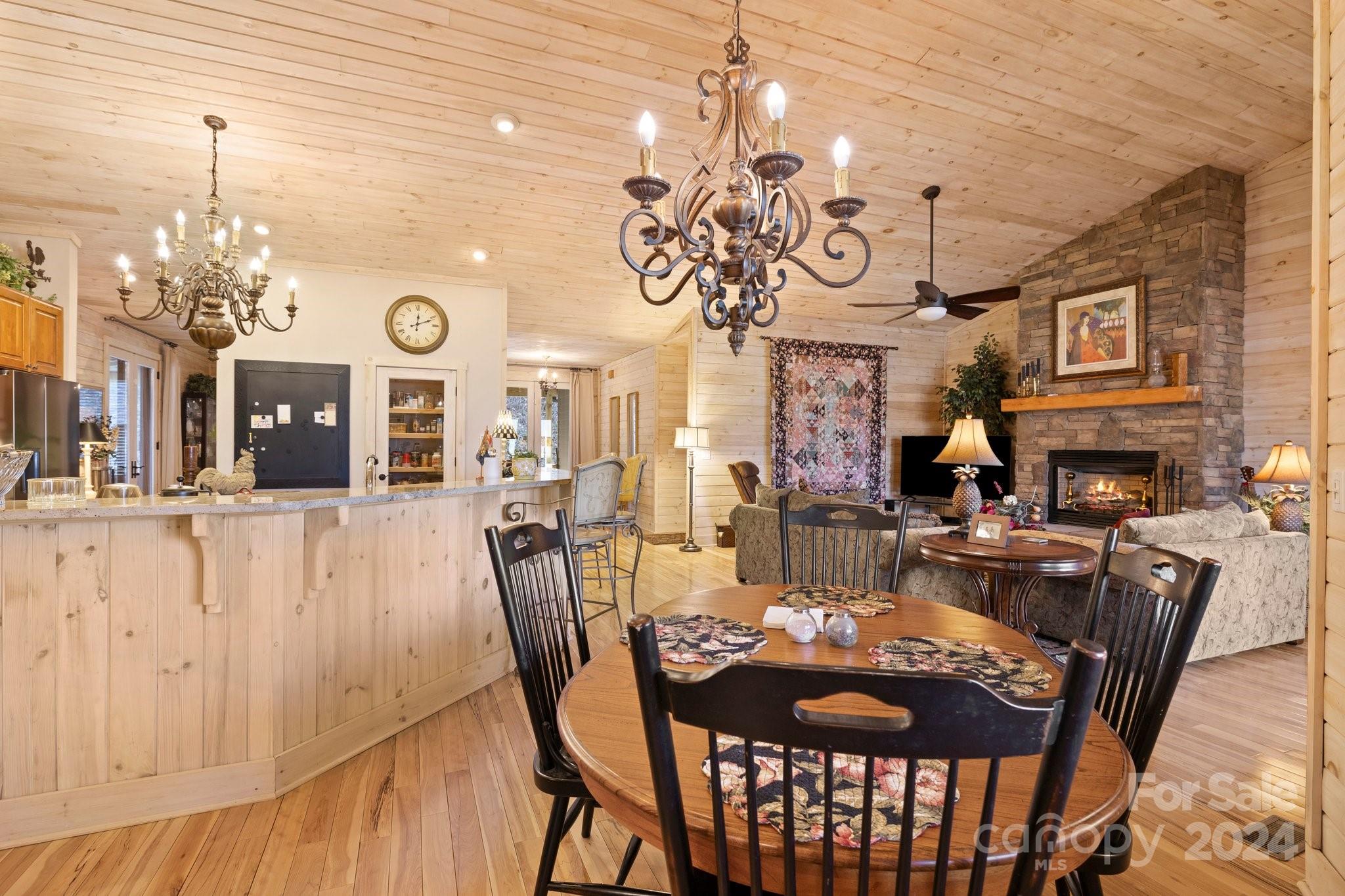 MLS #CAR4116505 image #9