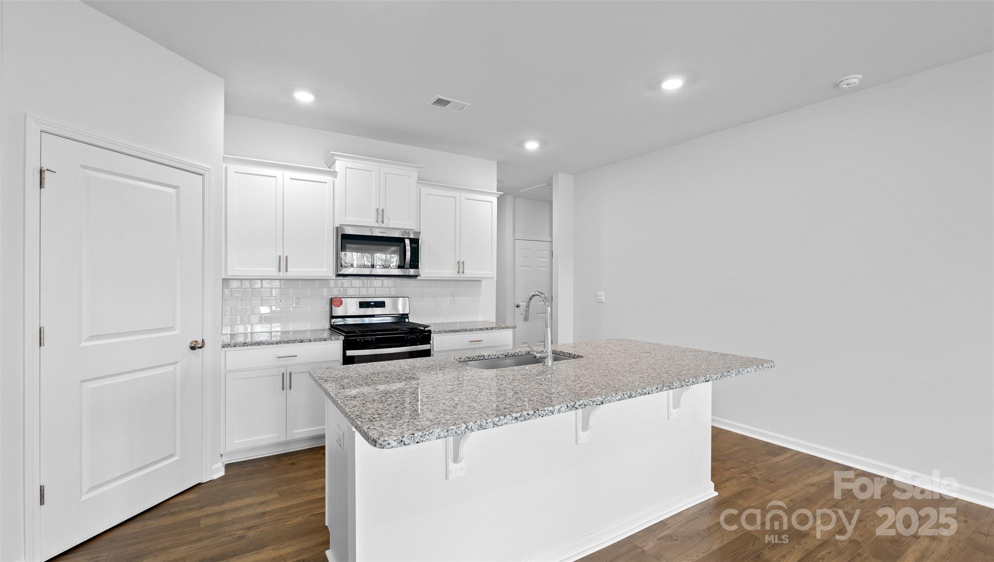 MLS #CAR4293676 image #5