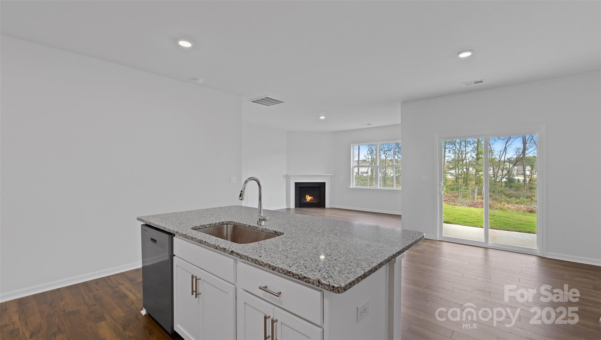 MLS #CAR4293676 image #6