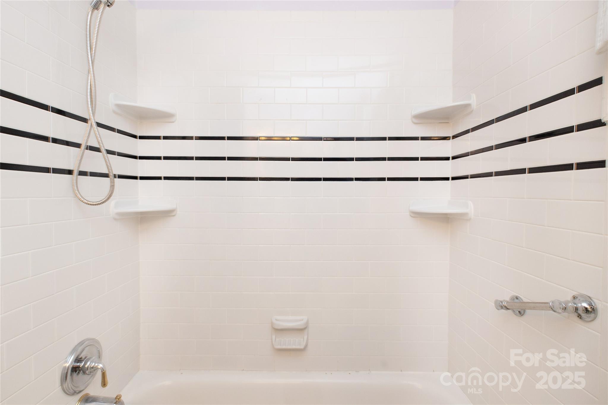 MLS #CAR4317236 image #20