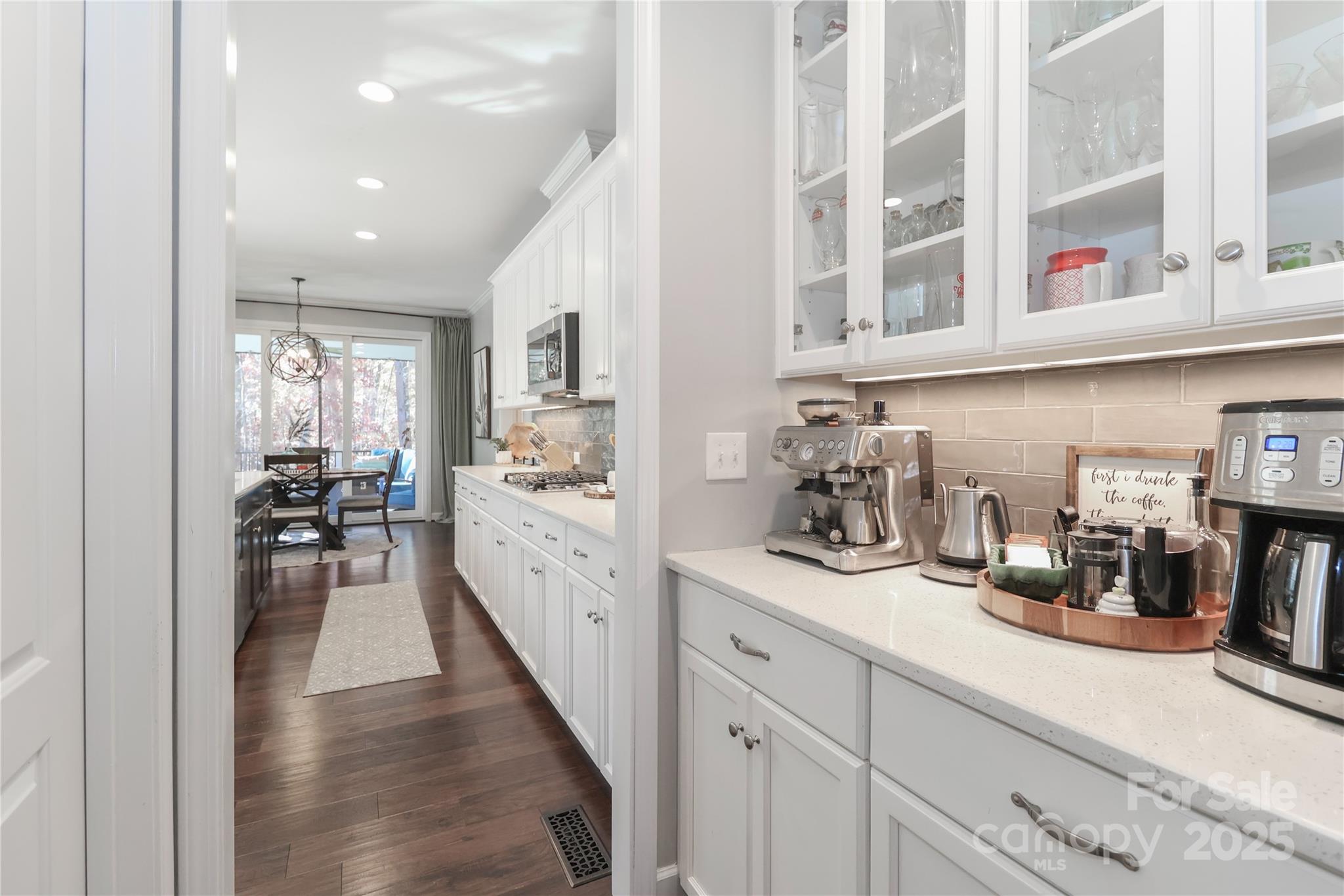 MLS #CAR4318836 image #23