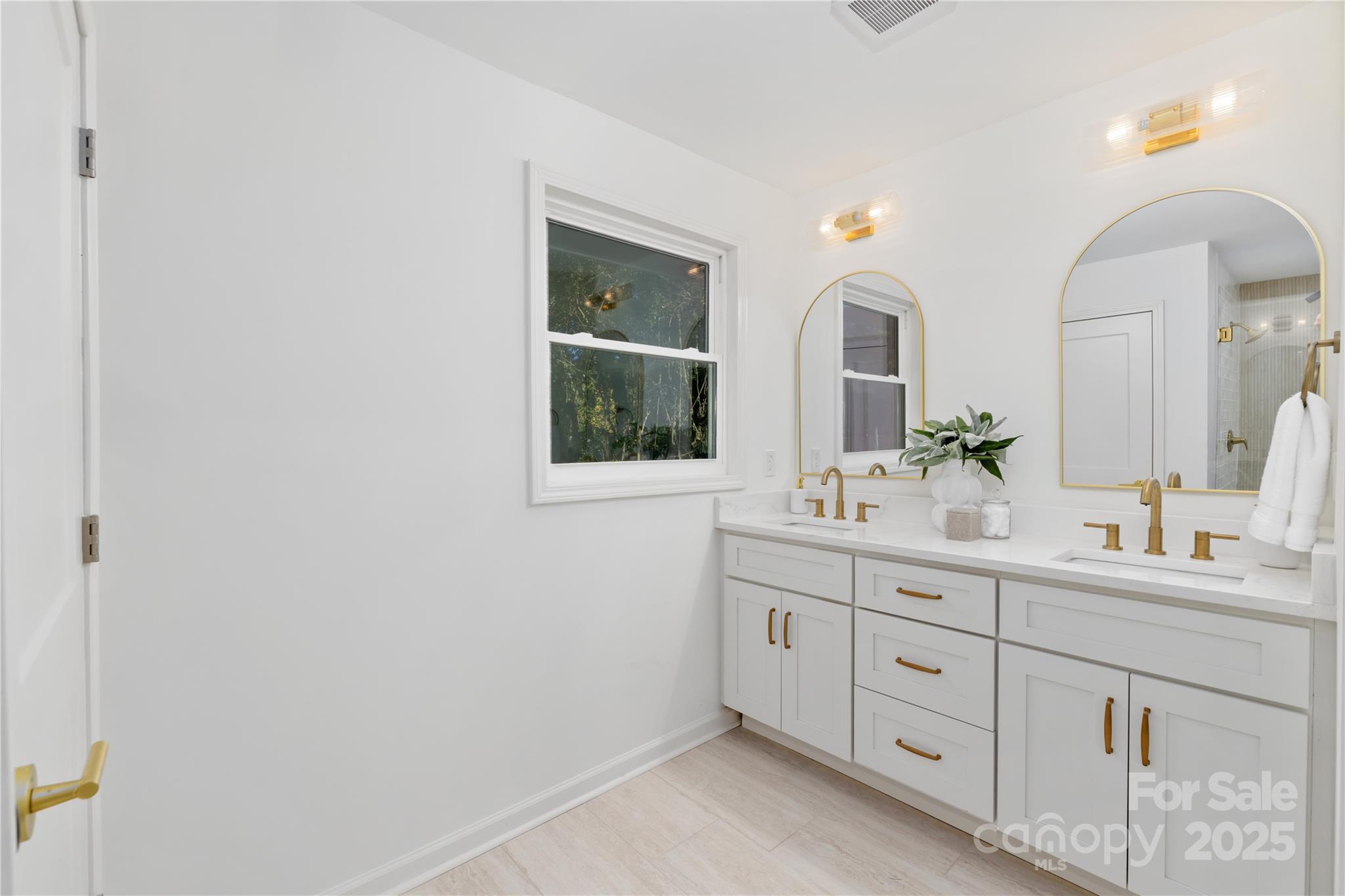 MLS #CAR4319027 image #14