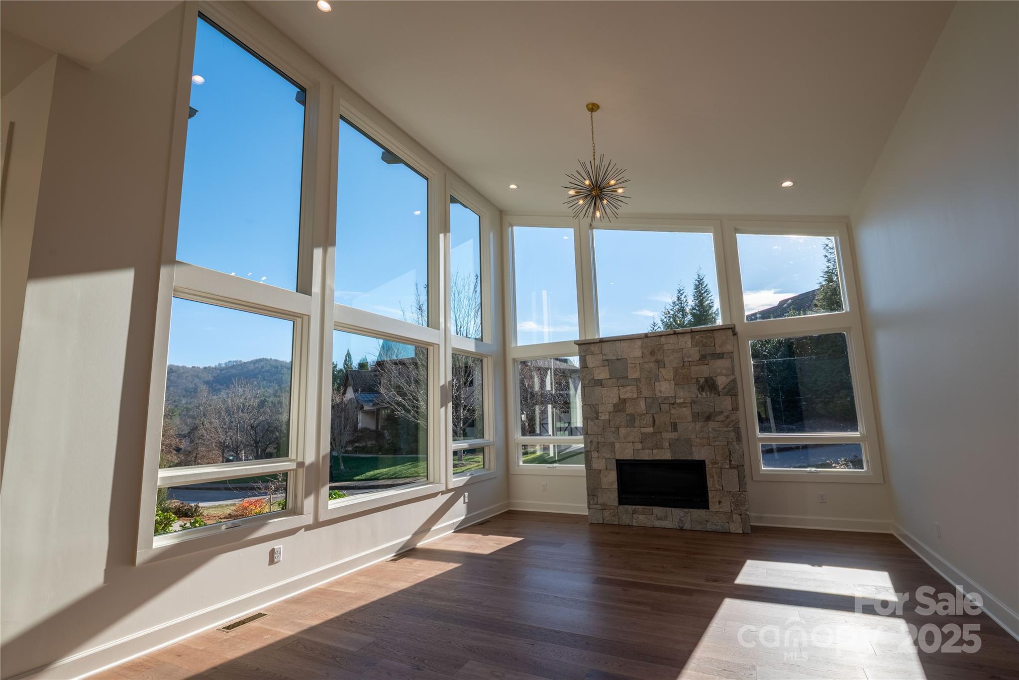 MLS #CAR4329278 image #10