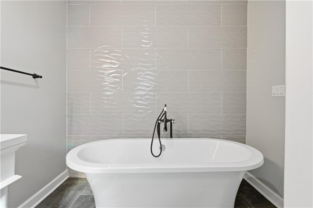 MLS #7685713 image #17